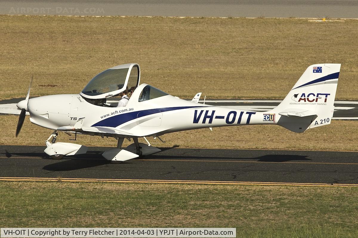 VH-OIT, 2012 Aquila A210 (AT01) C/N AT01-252, 2012 Aquila A210 (AT01), c/n: AT01-252 at Jandakot