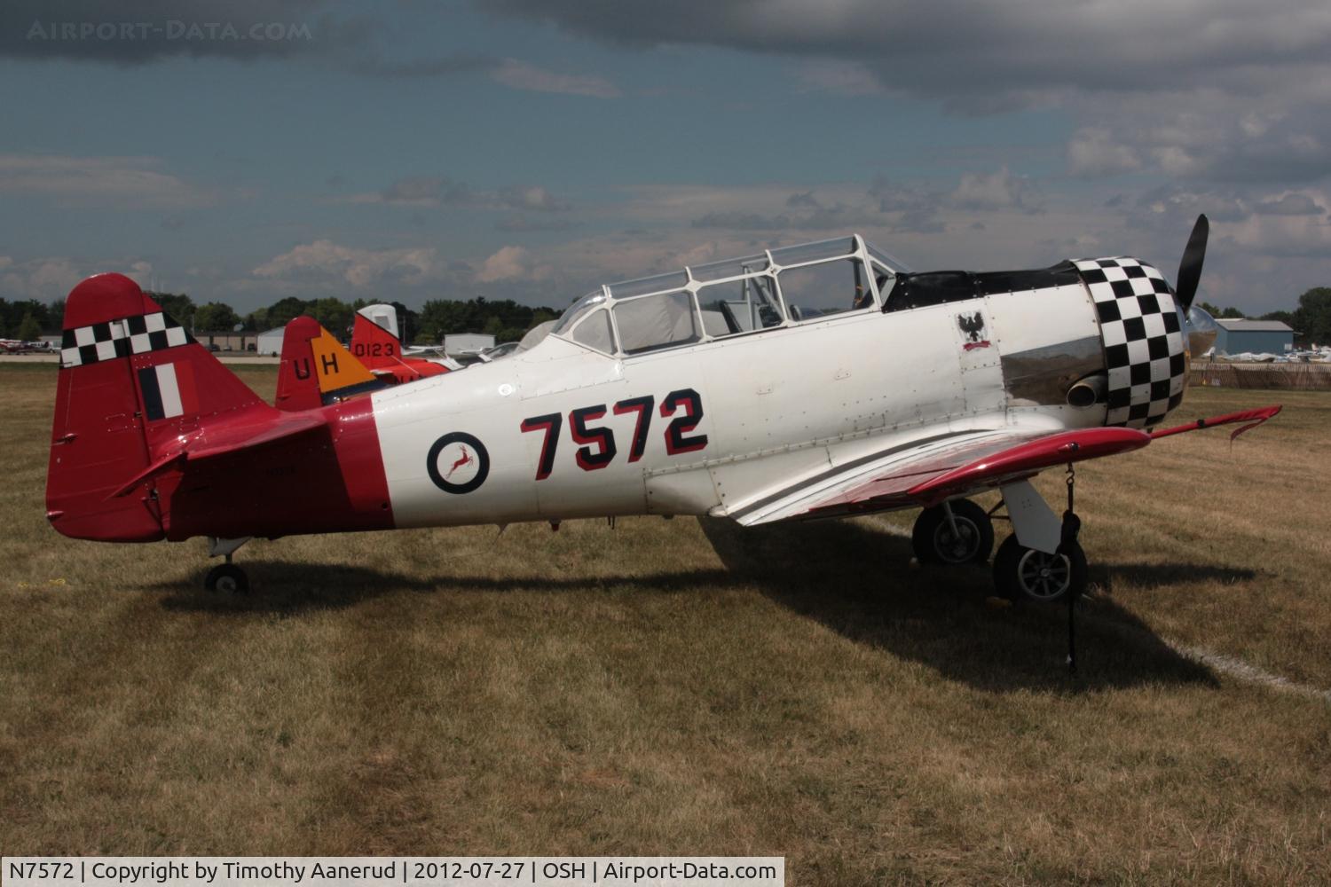 N7572, 1941 North American AT-6D Texan C/N 41-34018, 1941 North American AT-6D, c/n: 41-34018