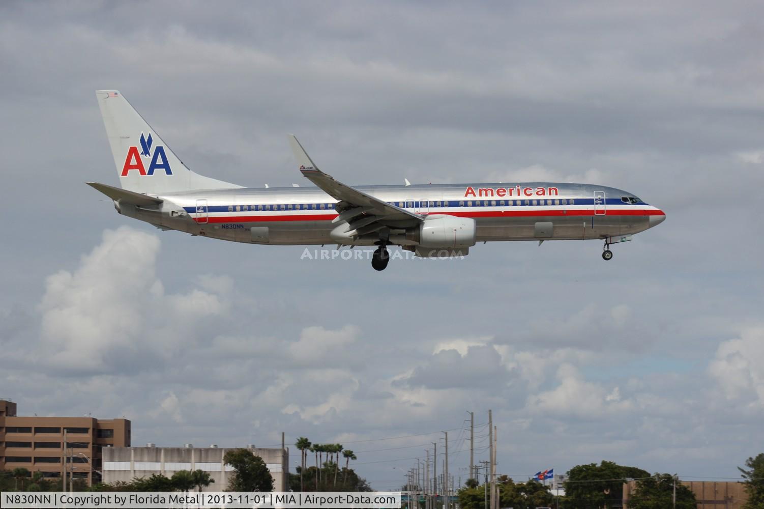 N830NN, 2010 Boeing 737-823 C/N 31091, American 737-800