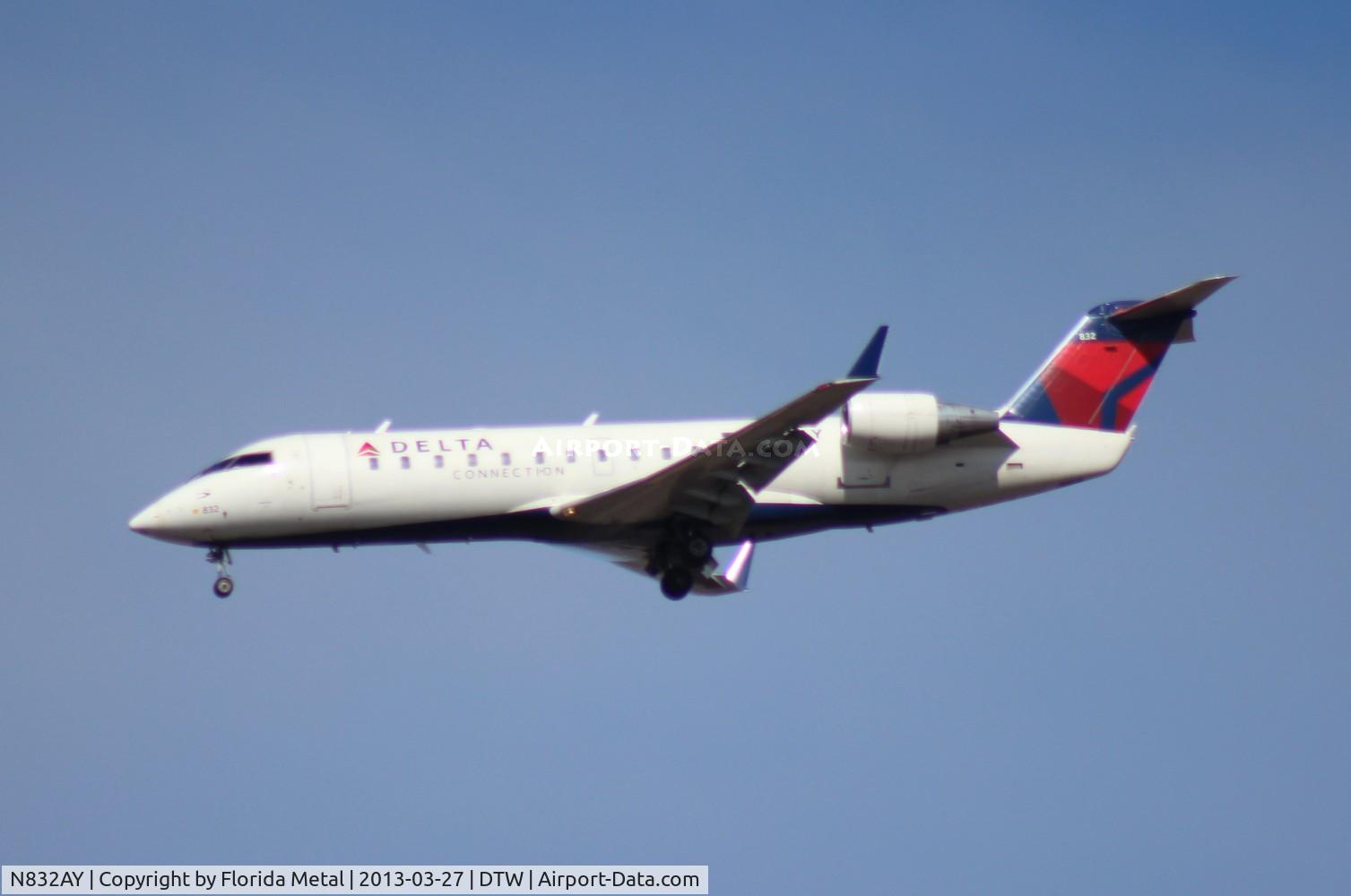 N832AY, 2005 Bombardier CRJ-200ER (CL-600-2B19) C/N 8032, Delta Connection CRJ-200