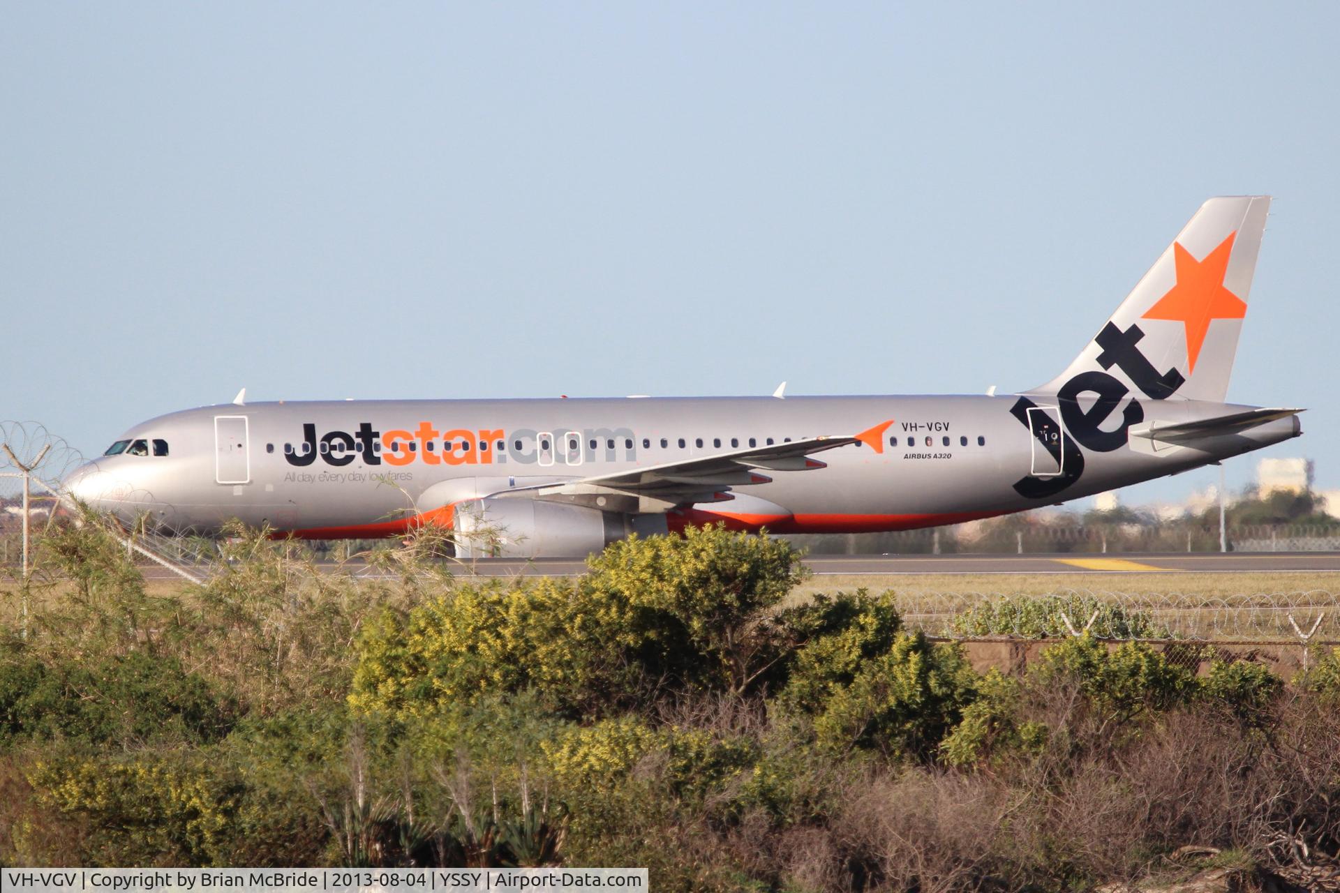 VH-VGV, 2010 Airbus A320-232 C/N 4229, Jetstar Airways. A320-232. VH-VGV cn 4229. Sydney - Kingsford Smith International (Mascot) (SYD YSSY). Image © Brian McBride. 04 August 2013