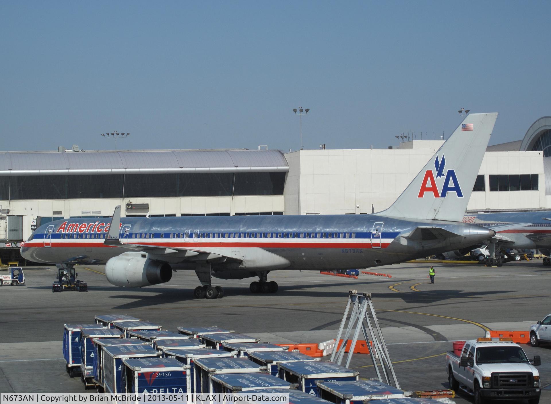 N673AN, 1998 Boeing 757-223 C/N 29423, American Airlines. 757-223. N673AN 5EE cn 29423 812. Los Angeles - International (LAX KLAX). Image © Brian McBride. 11 May 2013