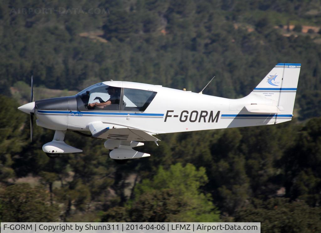 F-GORM, Robin DR-400-120 Dauphin 2+2 C/N 2289, On landing...