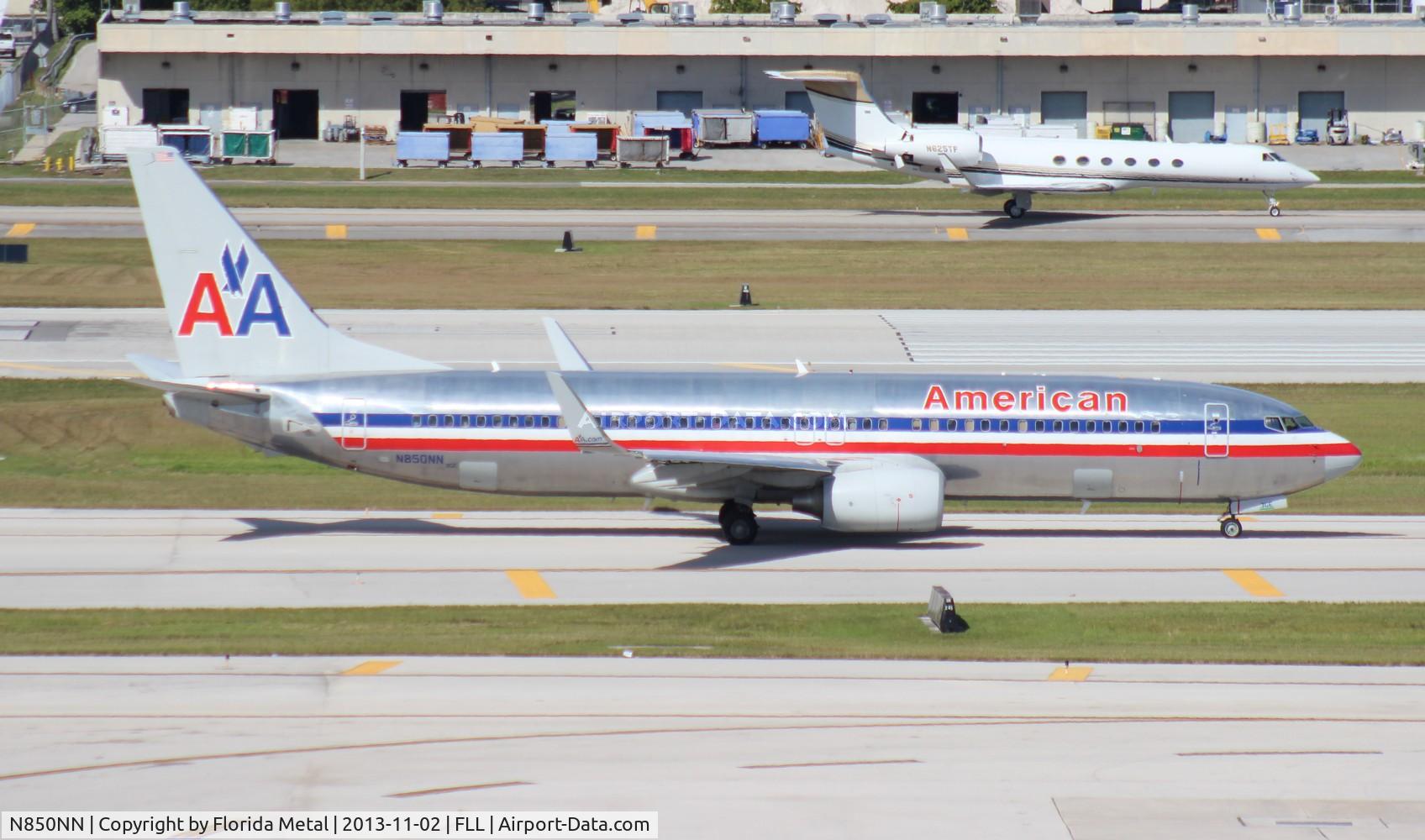 N850NN, 2010 Boeing 737-823 C/N 40580, American 737-800