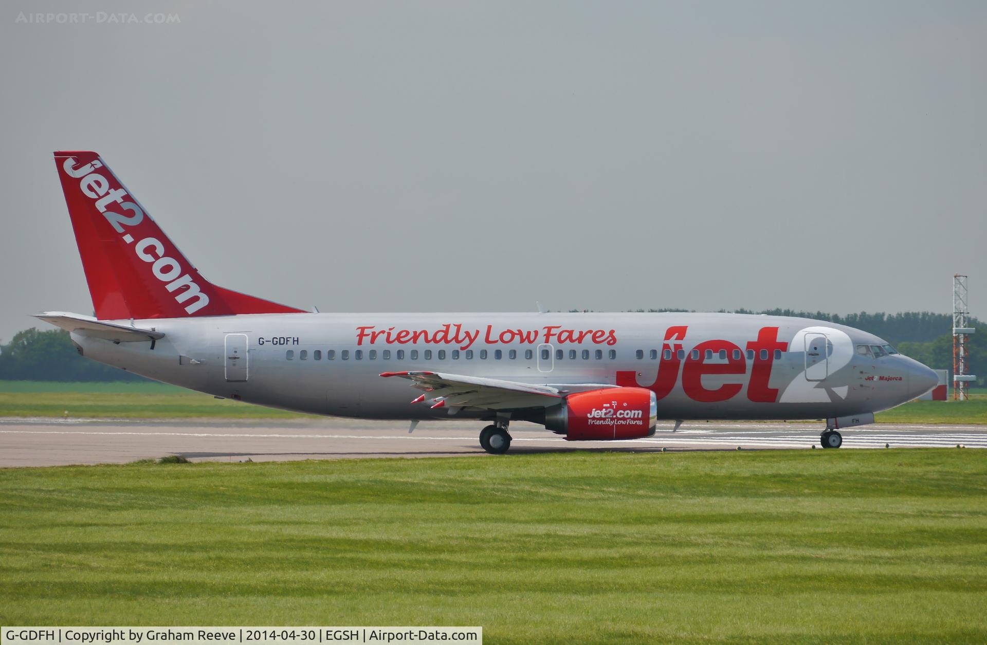 G-GDFH, 1993 Boeing 737-3Y5 C/N 25615, About to depart.