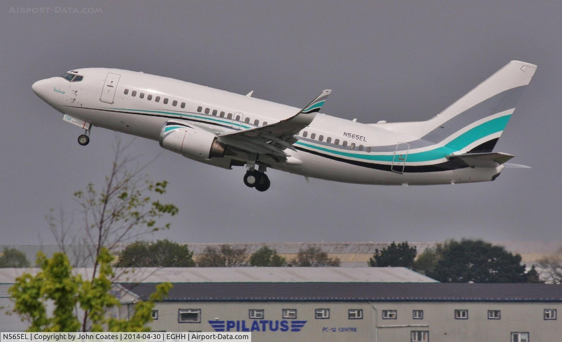 N565EL, 1991 Boeing 737-59D C/N 25065, ex VP-BKP departs on delivery to Kaiser Air, Oakland, California, USA