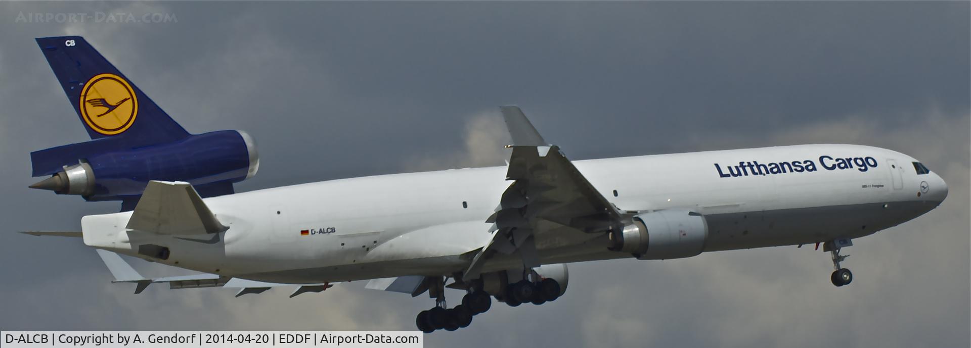 D-ALCB, 1998 McDonnell Douglas MD-11F C/N 48782, Lufthansa Cargo, is here on short finals RWY 07R at Frankfurt Rhein/Main Int'l(EDDF)