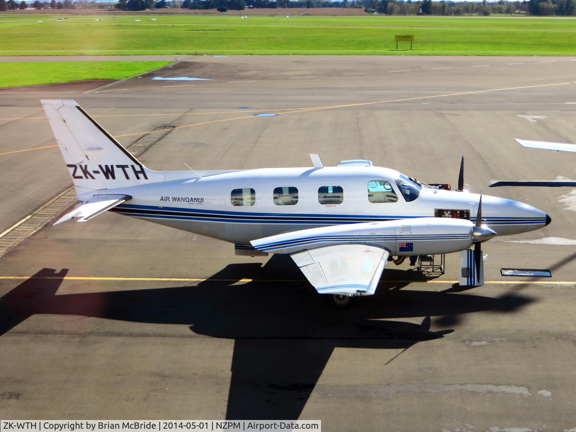 ZK-WTH, Piper PA-31P-350 Mojave C/N 31P-8414003, Air Wanganui. Piper PA-31P-350 Mojave. KZ-WTH cn 31P-8414003. Palmerston North (PMR NZPM). Image © Brian McBride. 01 May 2014