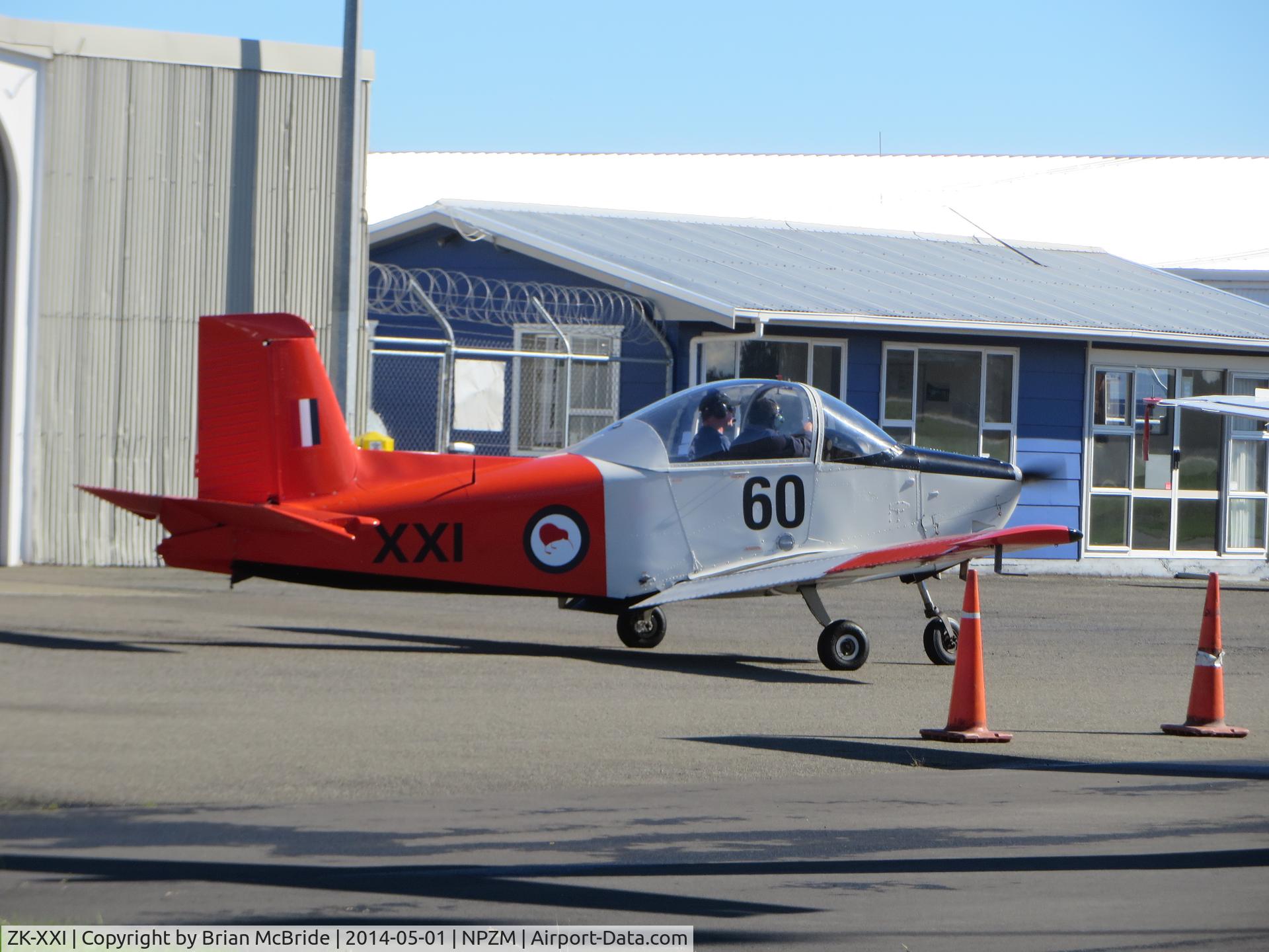 ZK-XXI, 1964 AESL Airtourer T3A C/N C60, Airtourer 60 Limited. AESL Airtourer T3A. ZK-XXI cn C60. Palmerston North (PMR NZPM). Image © Brian McBride. 01 May 2014