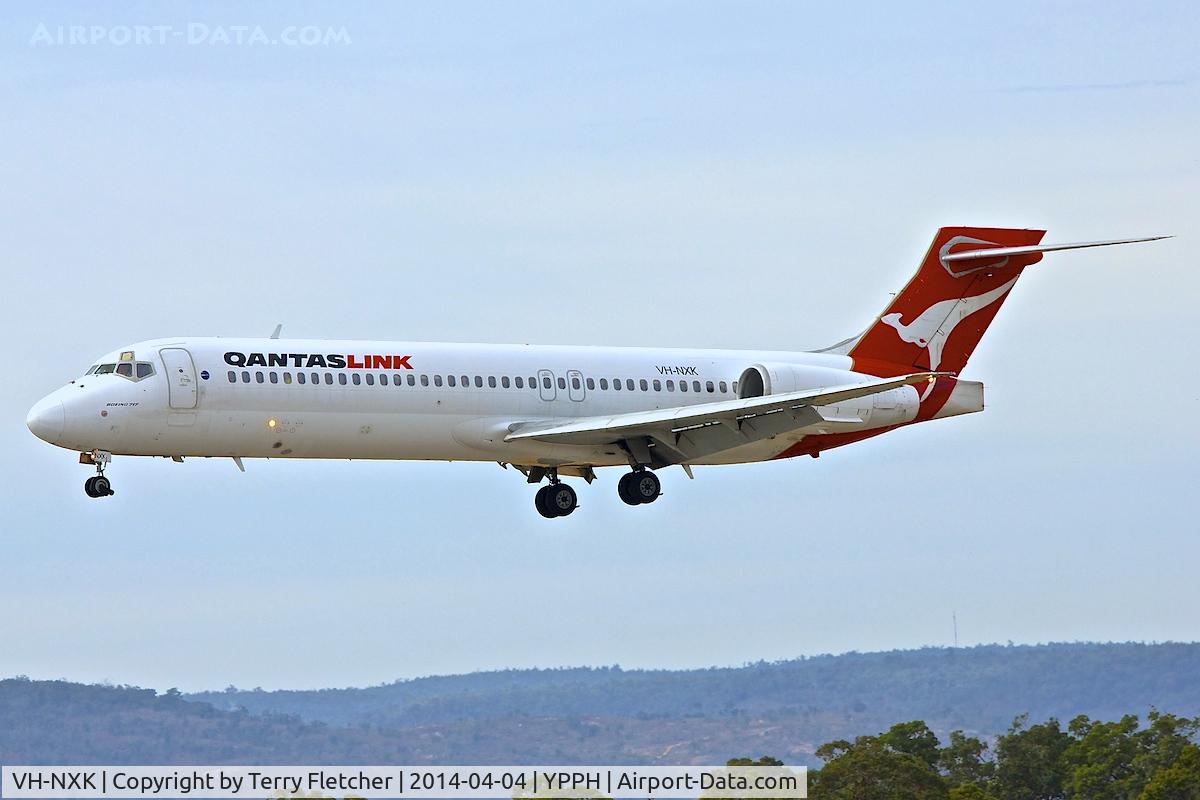 VH-NXK, 2001 Boeing 717-231 C/N 55092, 2001 Boeing 717-231, c/n: 55092 at Perth Int