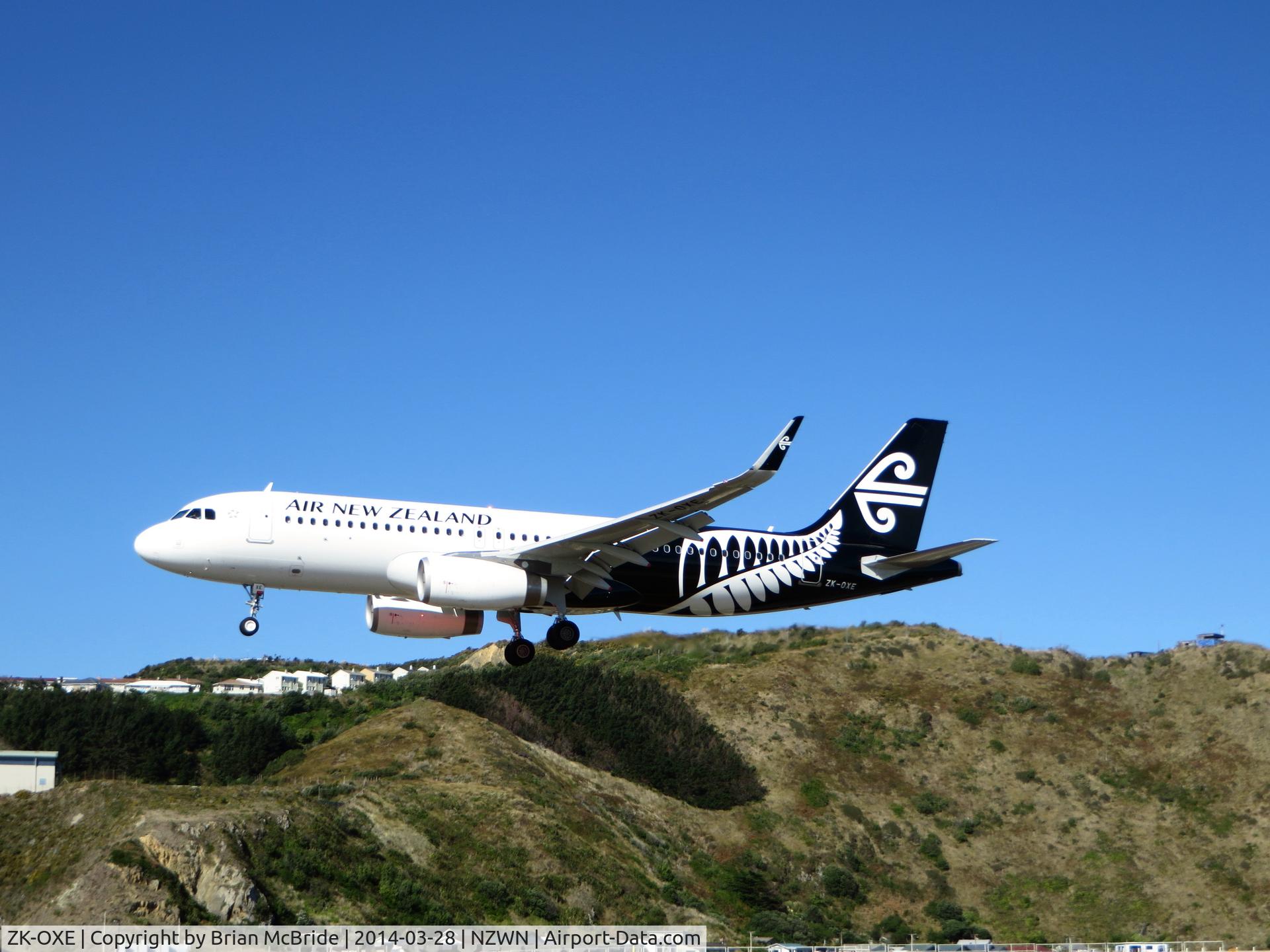 ZK-OXE, 2014 Airbus A320-232 C/N 5993, Air New Zealand. A320-232. ZK-OXE cn 5993. Wellington - International (WLG NZWN). Image © Brian McBride. 28 March 2014