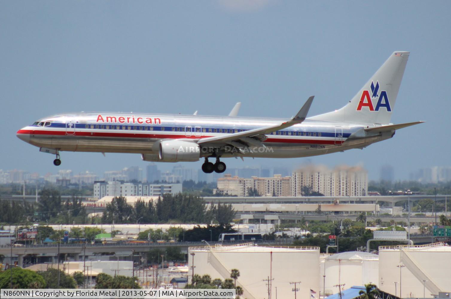 N860NN, 2010 Boeing 737-823 C/N 40583, American 737-800