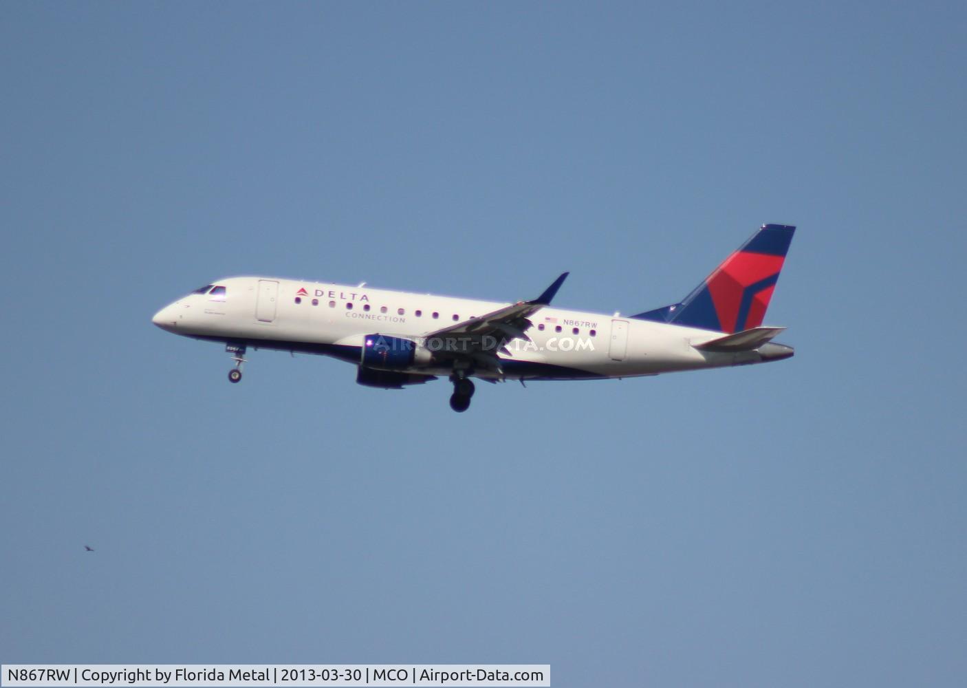N867RW, 2006 Embraer 170SE (ERJ-170-100SE) C/N 17000130, Delta Connection E170