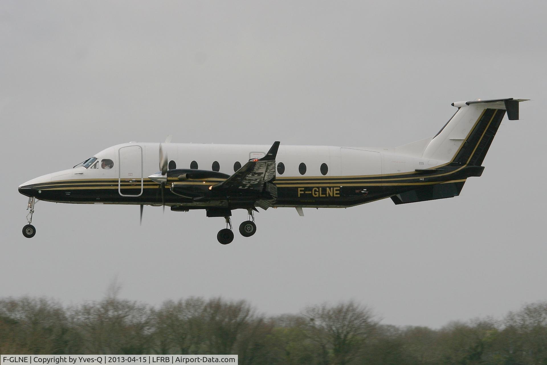 F-GLNE, 1996 Beech 1900D C/N UE-197, Beech 1900D, Twin Jet, On final rwy 25L, Brest-Guipavas Regional Airport (LFRB-BES)