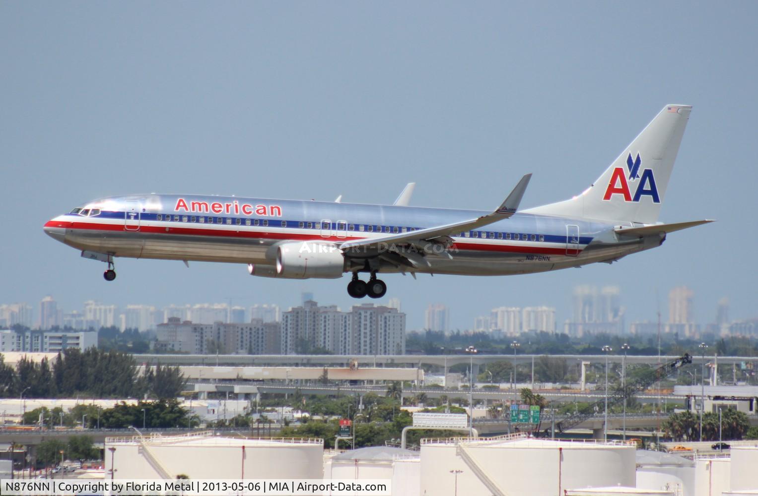 N876NN, 2011 Boeing 737-823 C/N 40767, American 737-800