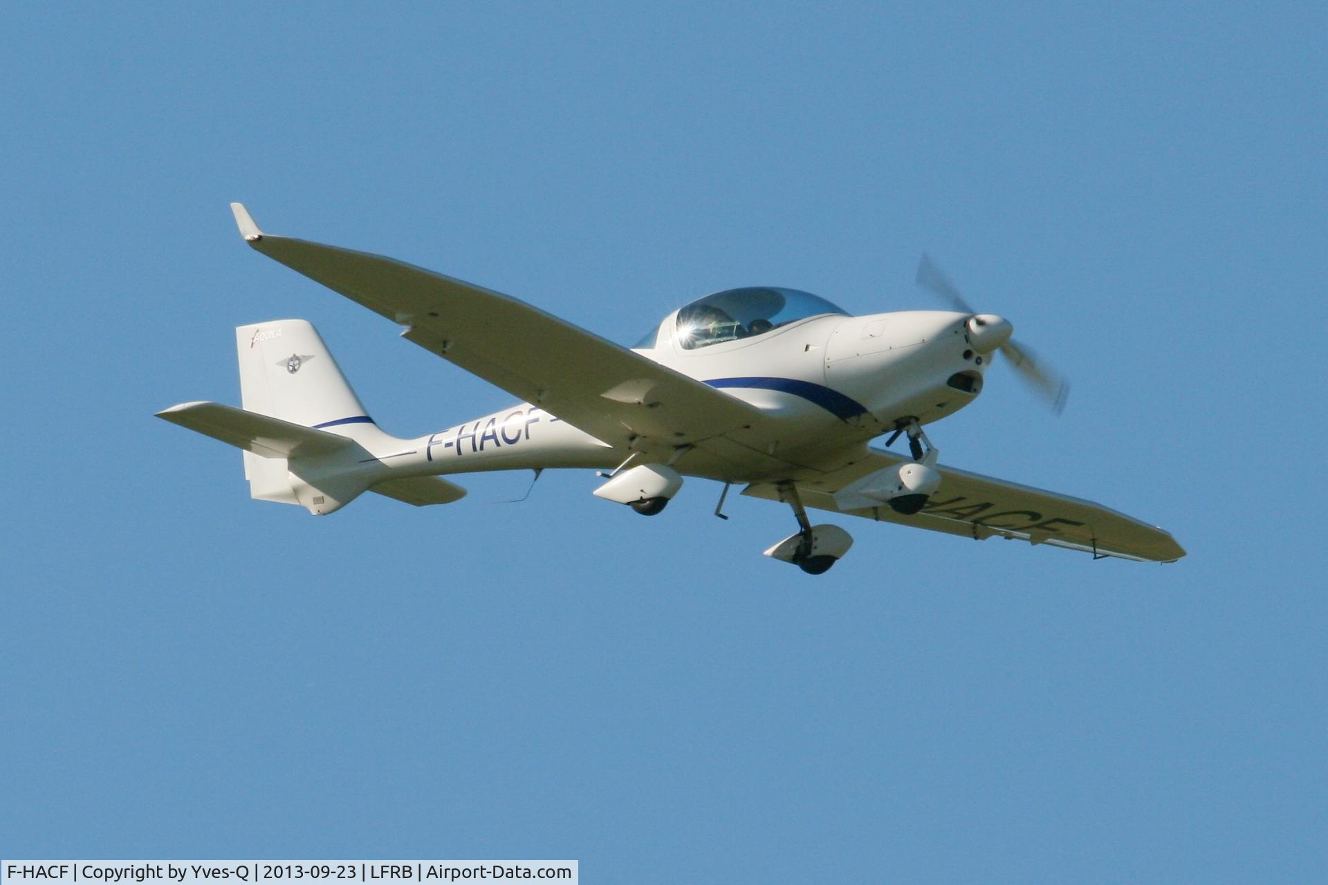 F-HACF, Aquila A210 (AT01) C/N AT01-125, Aquila A210 (AT01), Short approach rwy 07R, Brest-Guipavas Airport (LFRB-BES)