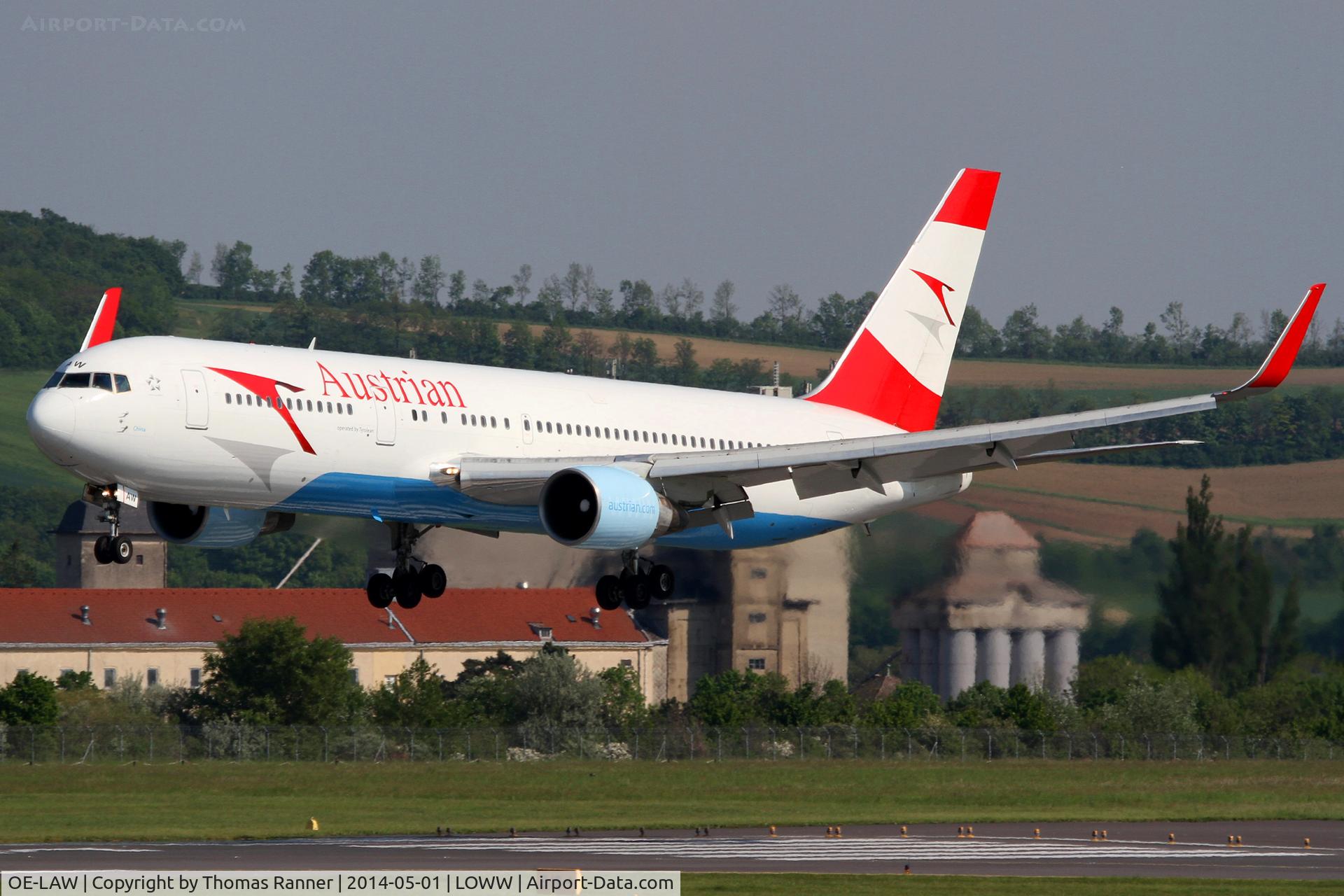 OE-LAW, 1992 Boeing 767-3Z9/ER C/N 26417, Austrian B767