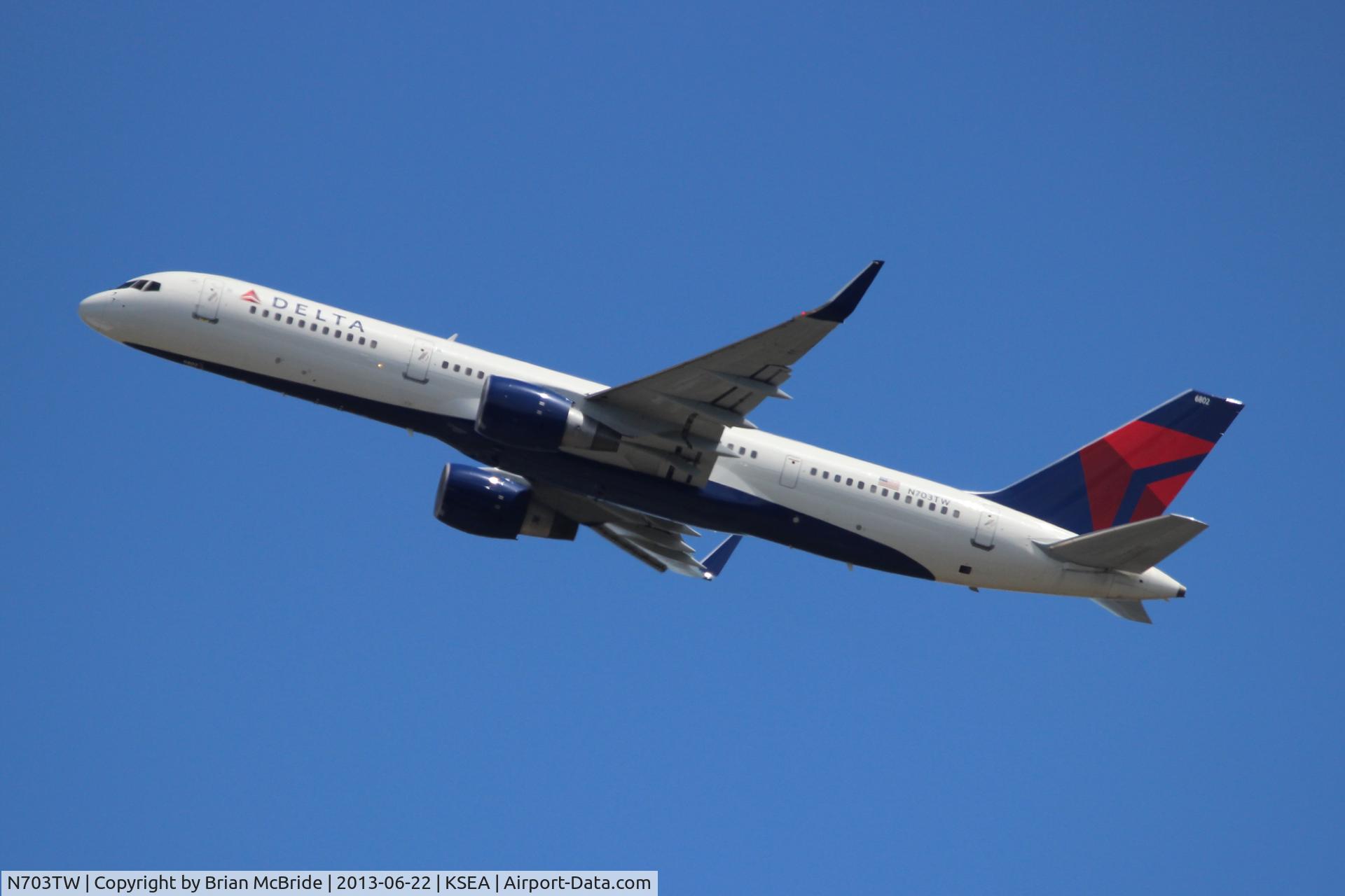 N703TW, 1996 Boeing 757-2Q8 C/N 27620, Delta Airlines. 757-2Q8. N703TW cn 27620 736. Seattle Tacoma - International (SEA KSEA). Image © Brian McBride. 22 June 2013