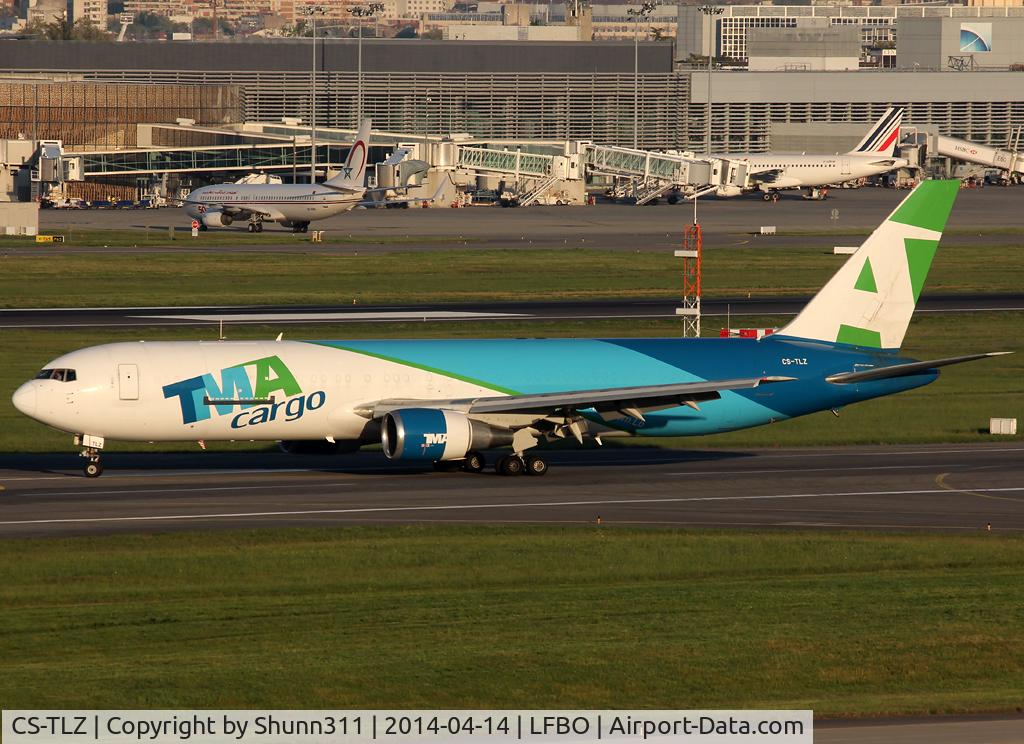 CS-TLZ, 1988 Boeing 767-375 C/N 24086, Arriving from flight to BEY...