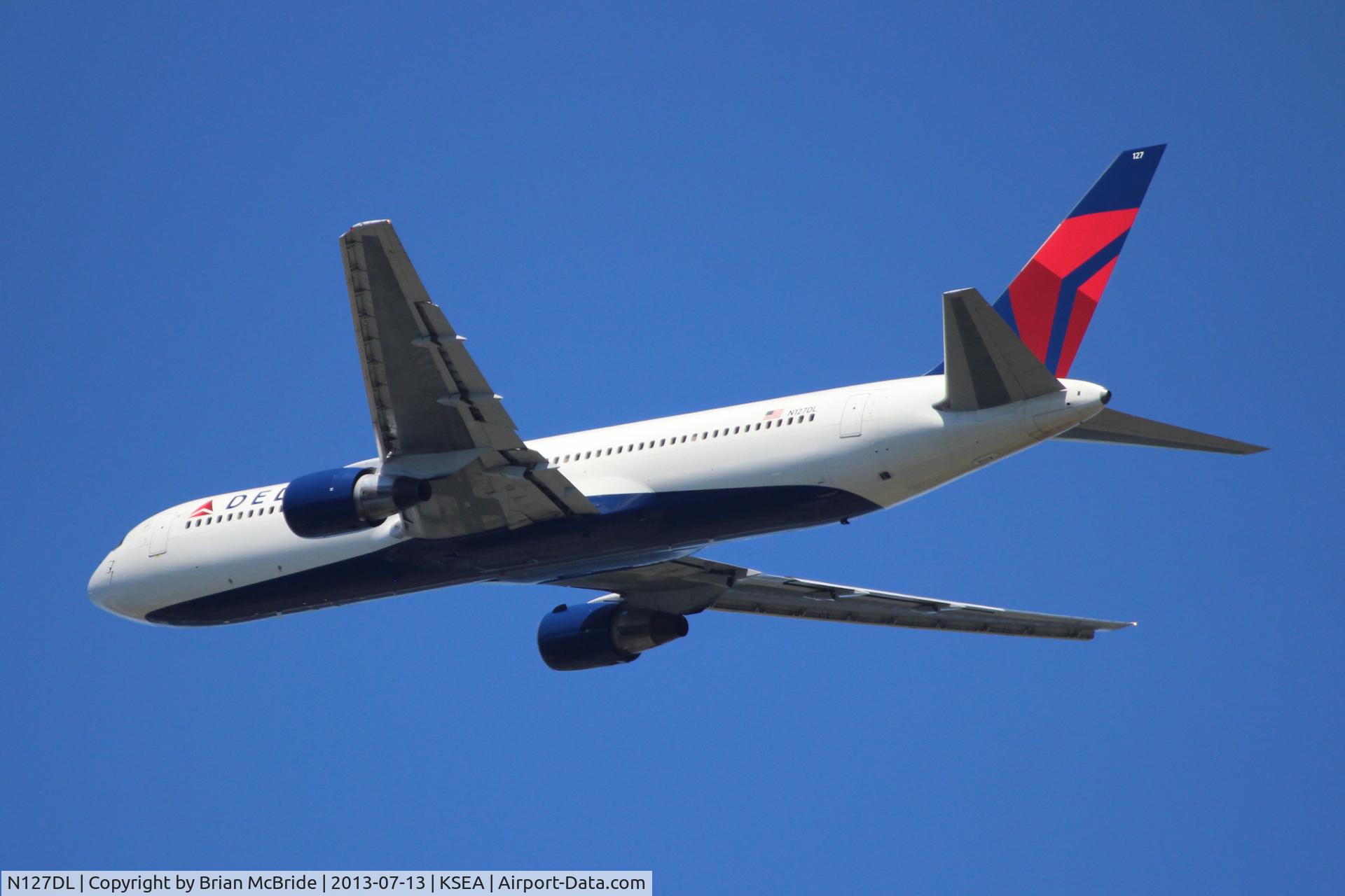 N127DL, 1988 Boeing 767-332 C/N 24077, Delta Airlines. 767-332. N127DL cn 24077 203. Seattle Tacoma - International (SEA KSEA). Image © Brian McBride. 13 July 2013