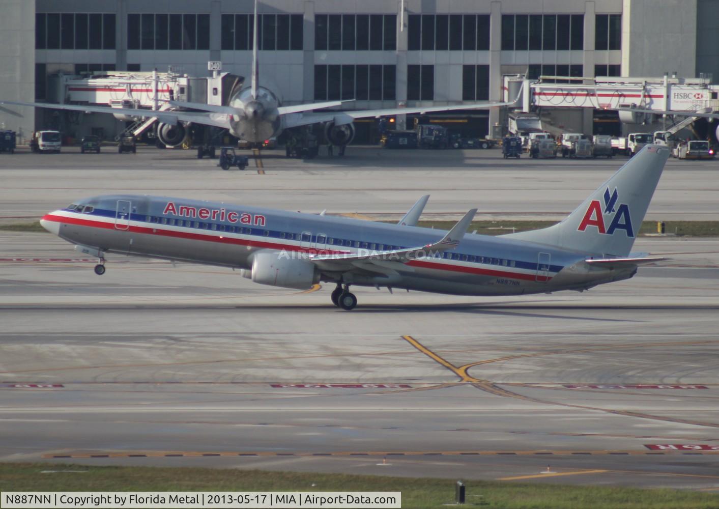 N887NN, 2012 Boeing 737-823 C/N 31141, American 737-800