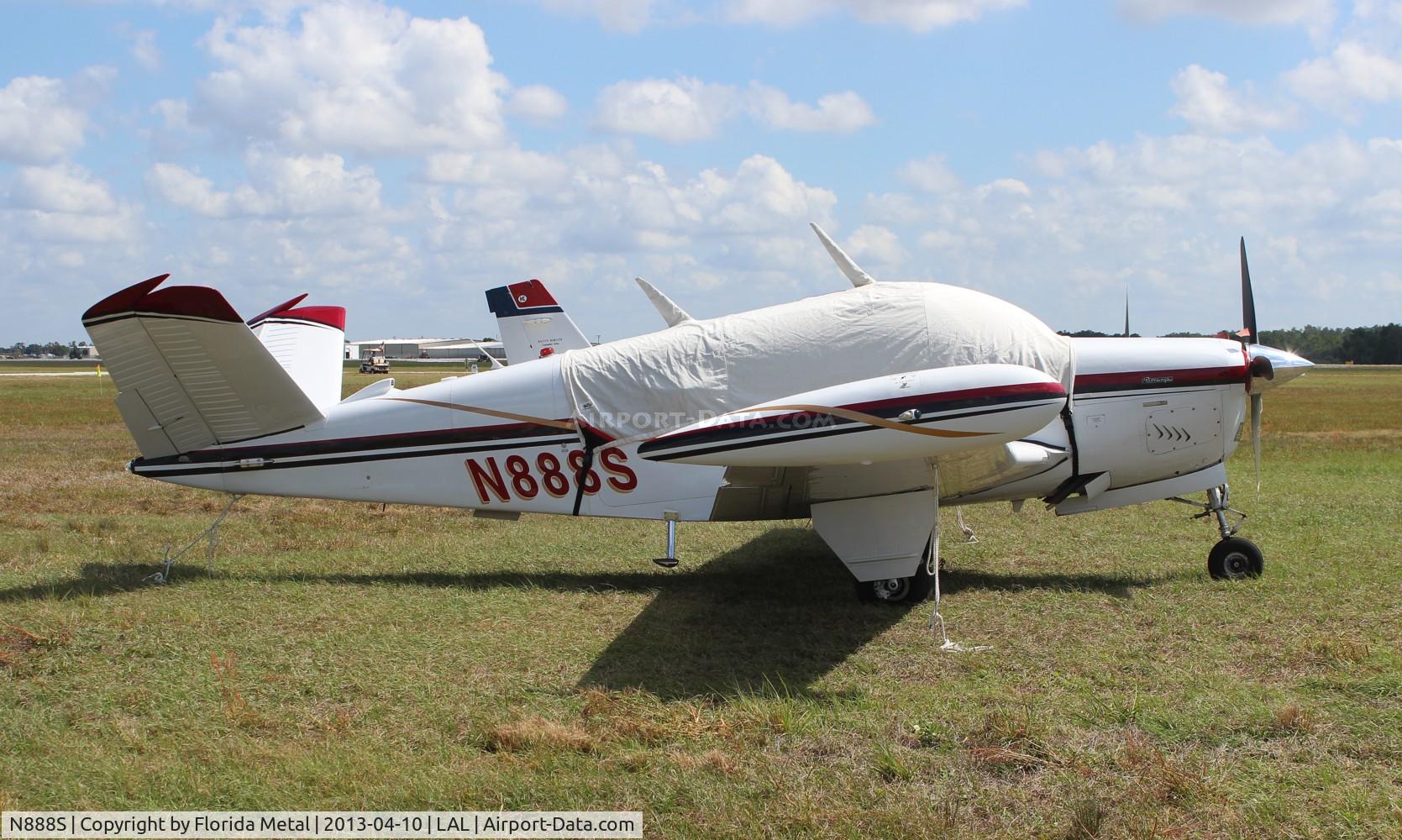 N888S, 1976 Beech V35A Bonanza C/N D-9937, Beech V35A