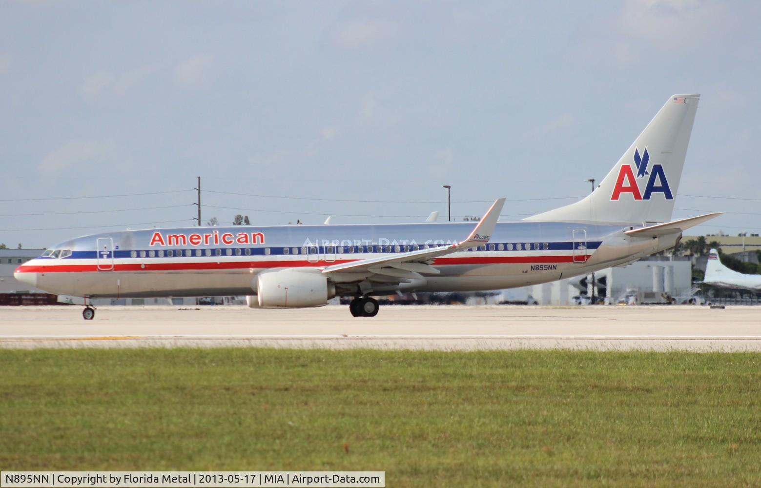 N895NN, 2012 Boeing 737-823 C/N 31149, American 737-800