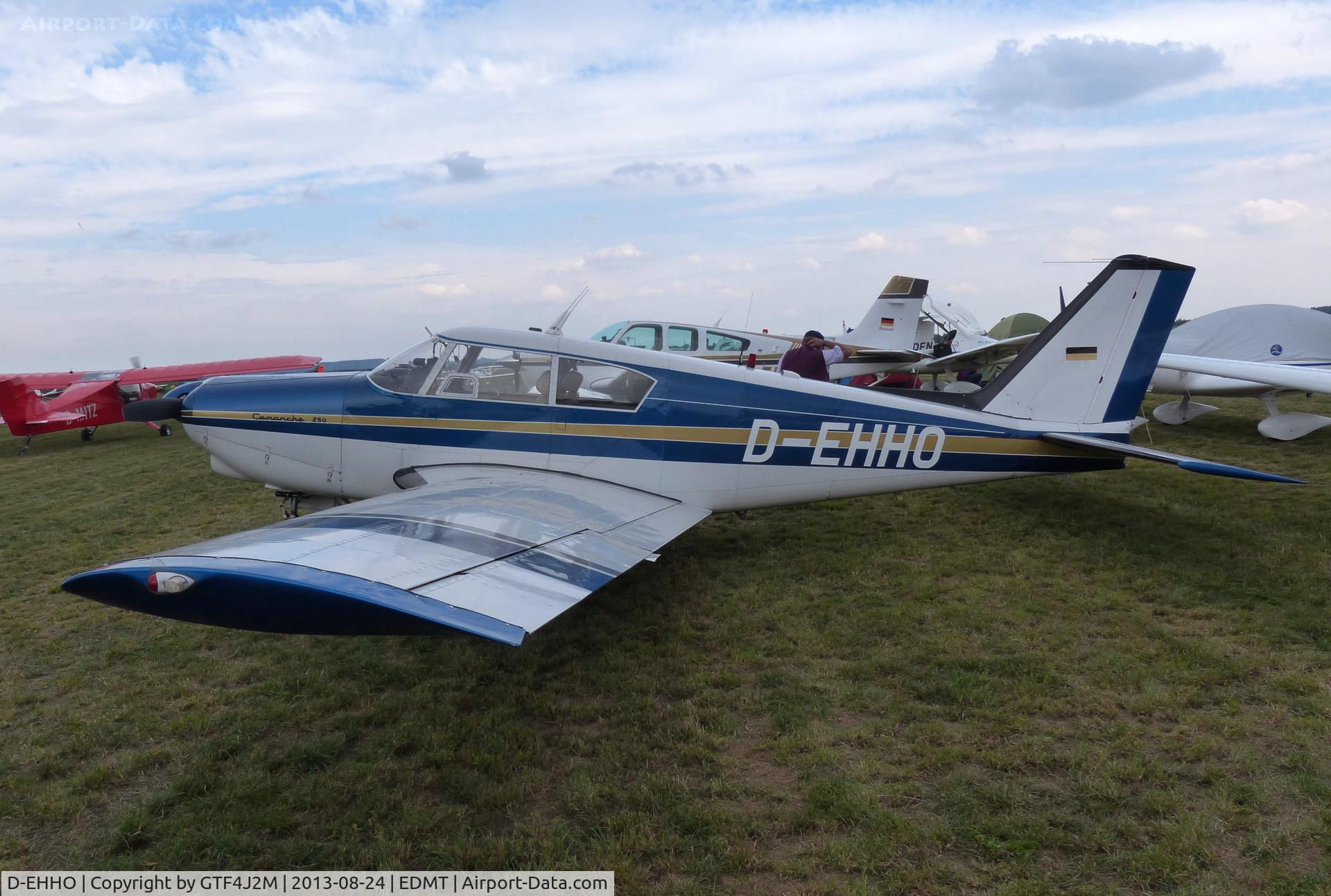 D-EHHO, 1962 Piper PA-24-250 Comanche C/N 24-3211, D-EHHO  at Tannheim 24.8.13