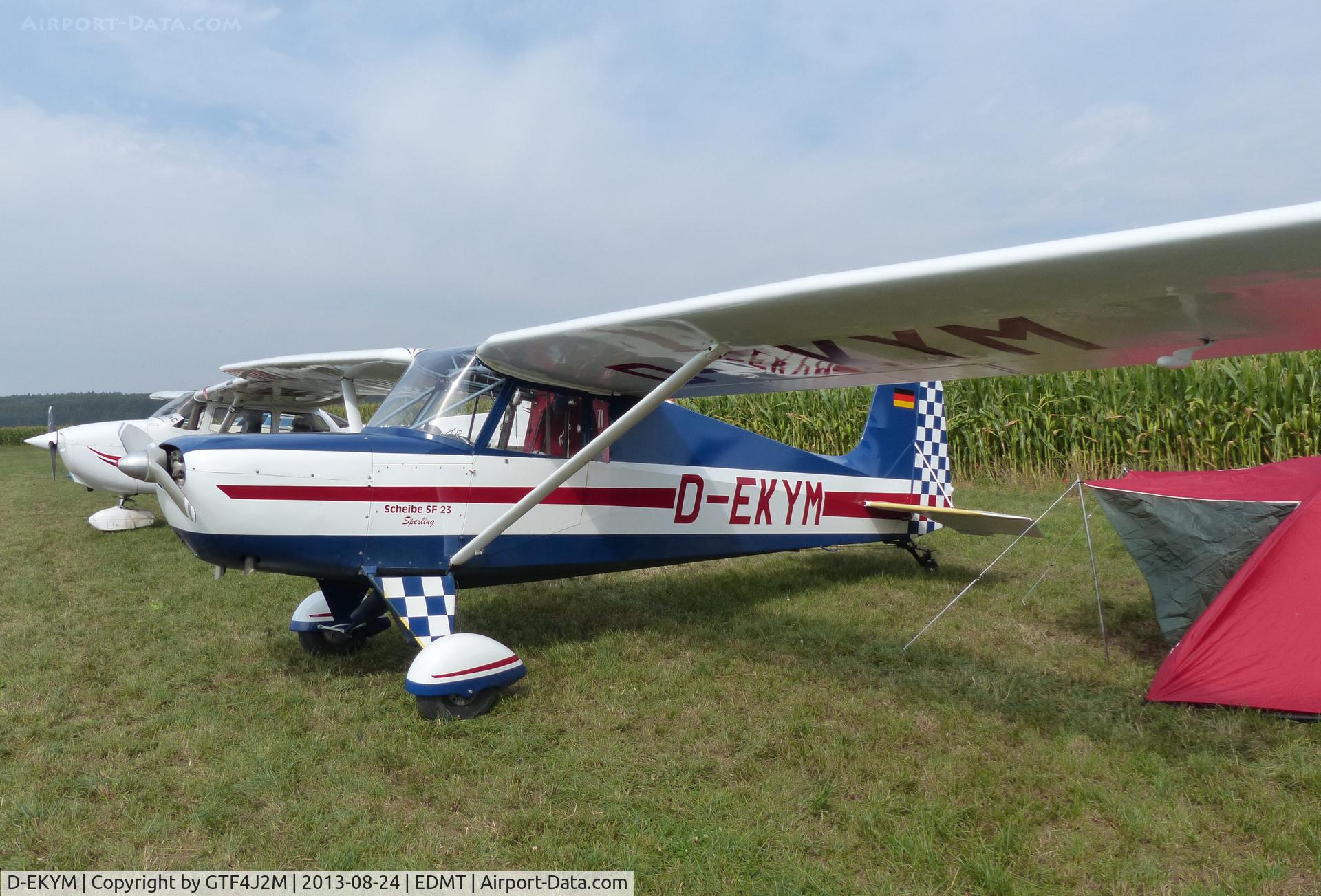 D-EKYM, Scheibe SF-23B Sperling C/N 2019, D-EKYM  at Tannheim 24.8.13