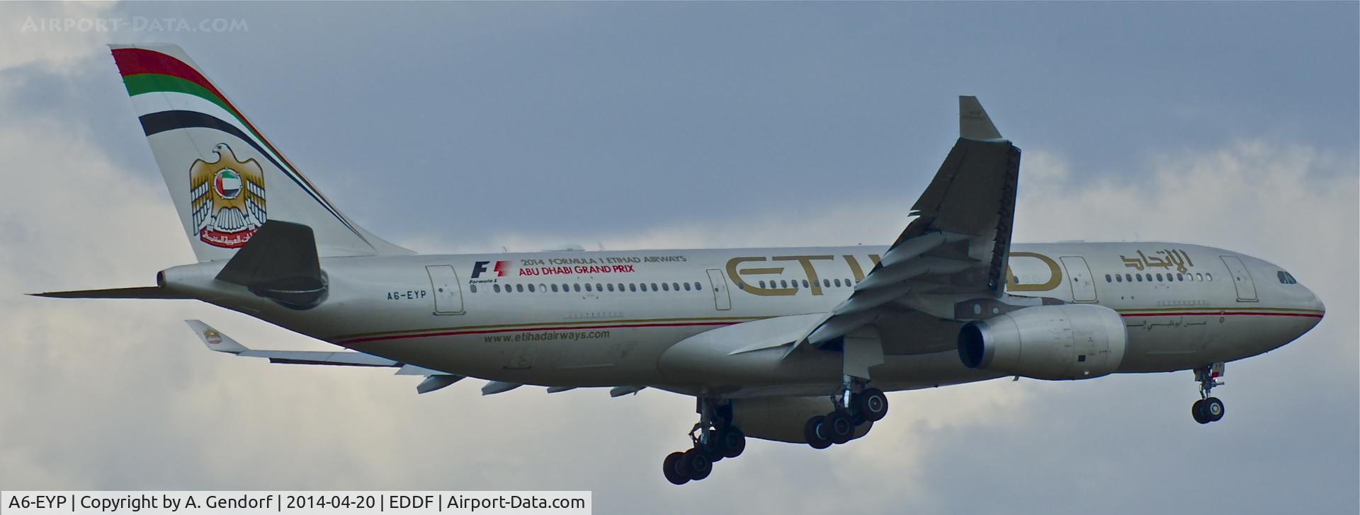 A6-EYP, 2007 Airbus A330-243 C/N 854, Etihad Airways, is here on short final RWY 07R at Frankfurt Rhein/Main Int'l(EDDF)