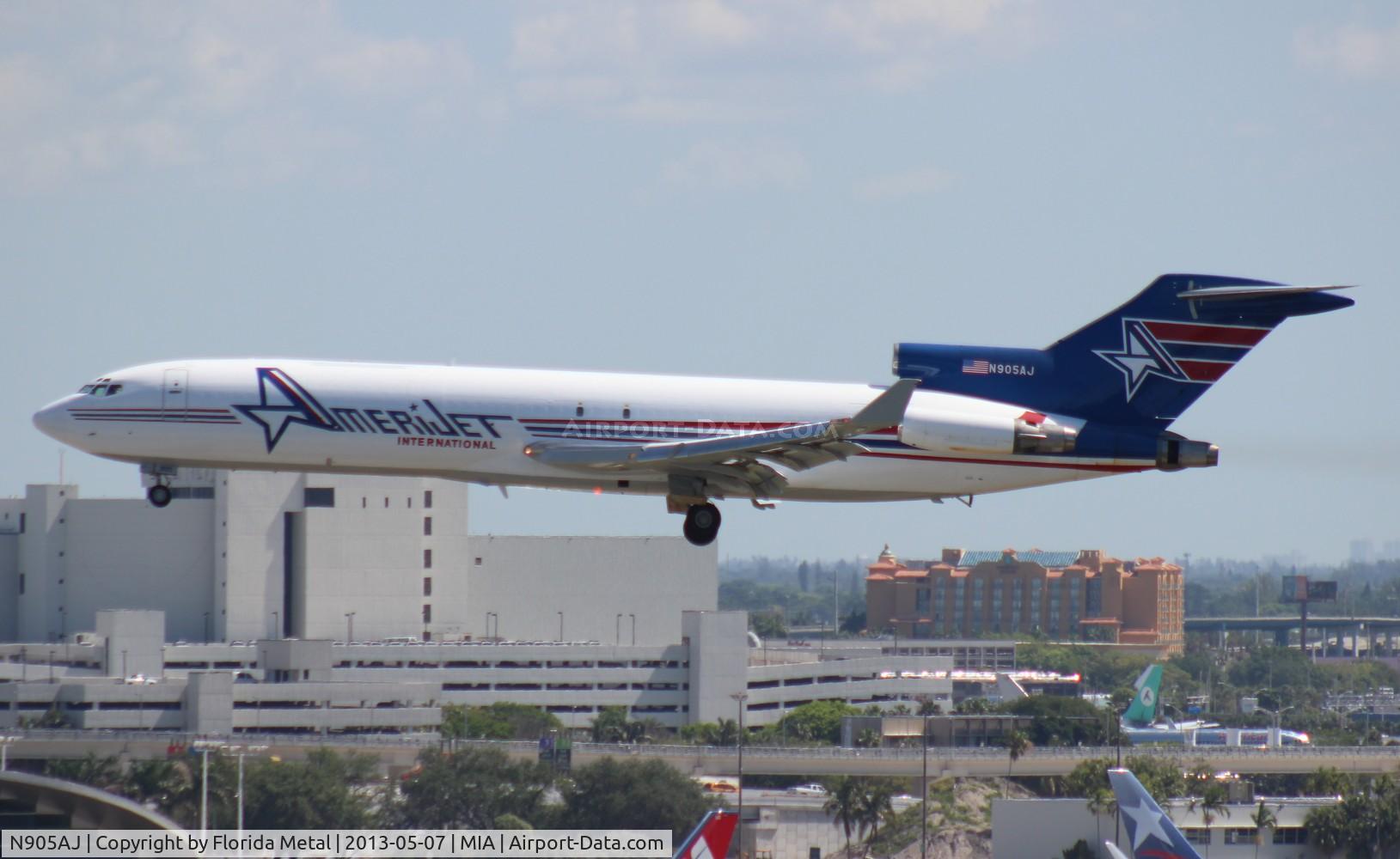 N905AJ, 1980 Boeing 727-231 C/N 21989, Amerijet 727-200