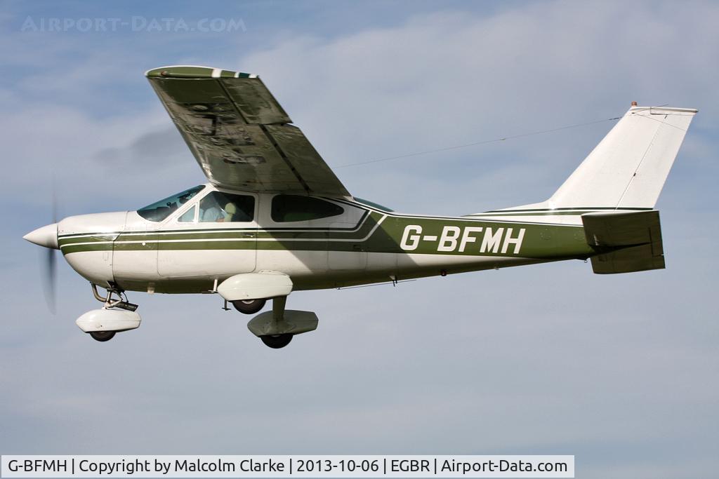 G-BFMH, 1973 Cessna 177B Cardinal C/N 17702034, Cessna 177B Cardinal at The Real Aeroplane Club's Pre-Hibernation Fly-In, Breighton Airfield, October 2013.