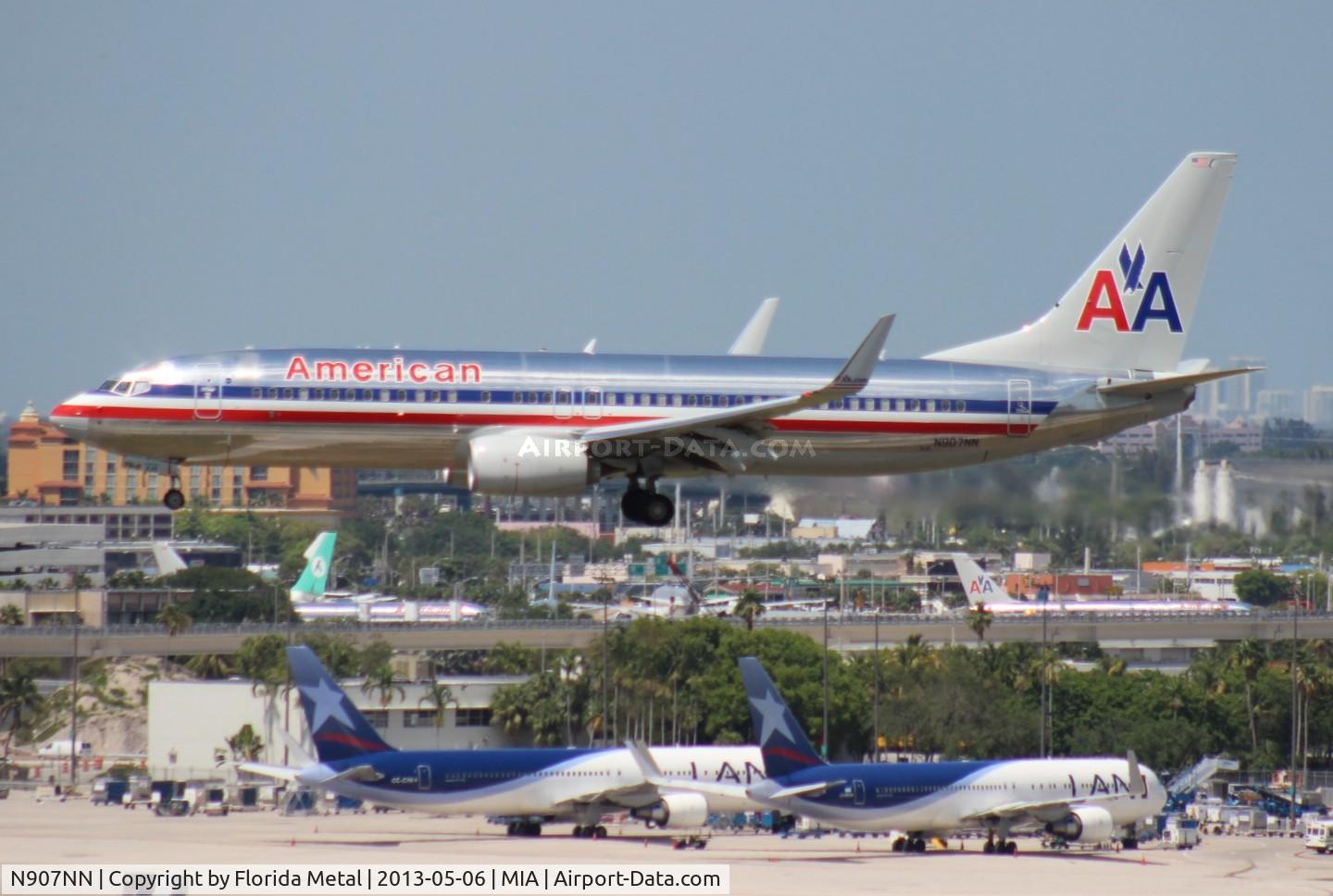 N907NN, 2013 Boeing 737-823 C/N 31158, American 737-800