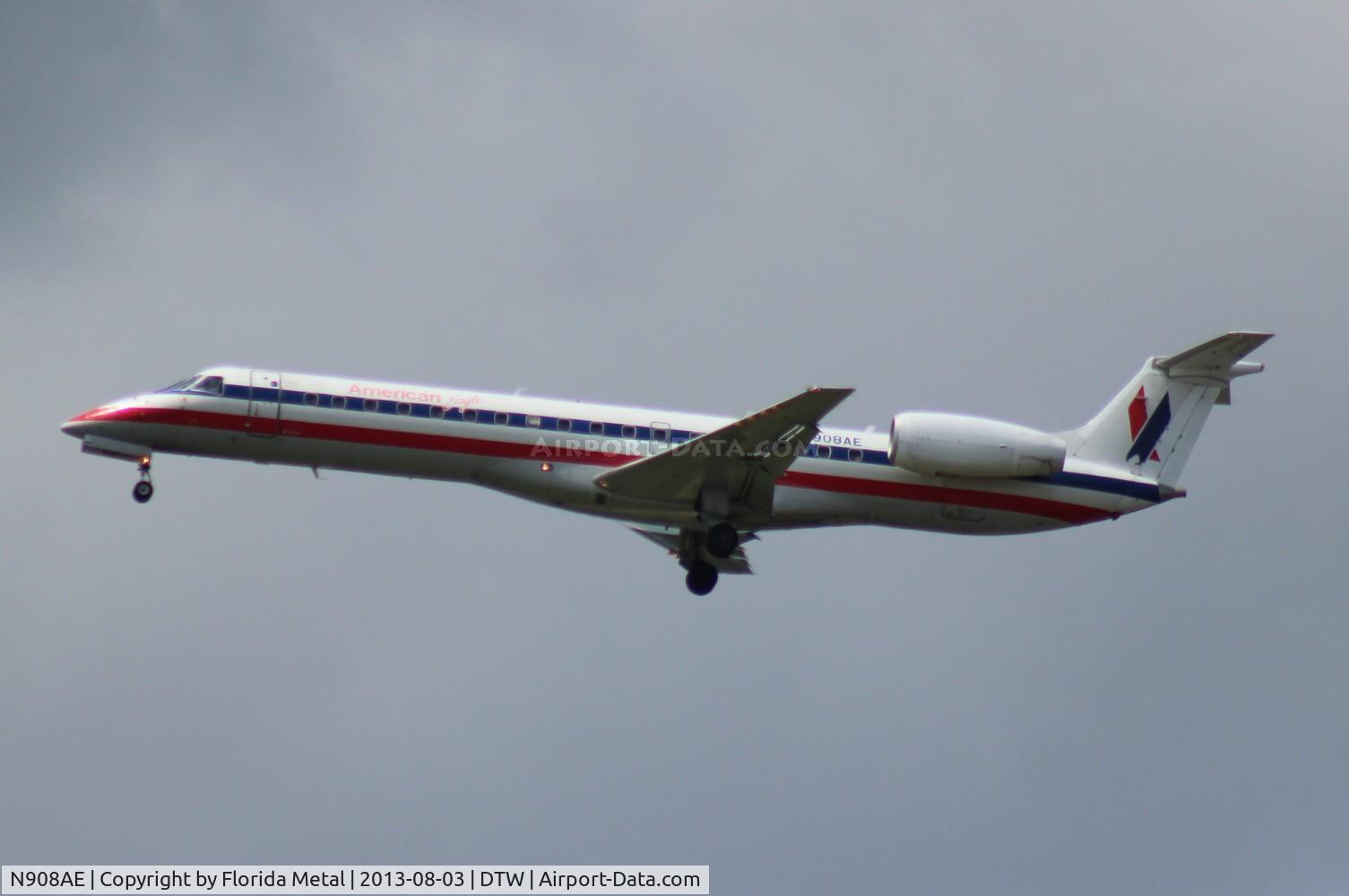 N908AE, 2005 Embraer ERJ-145LR (EMB-145LR) C/N 14500897, Eagle E145