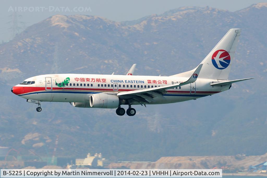 B-5225, 2006 Boeing 737-79P C/N 33045, China Eastern Airlines
