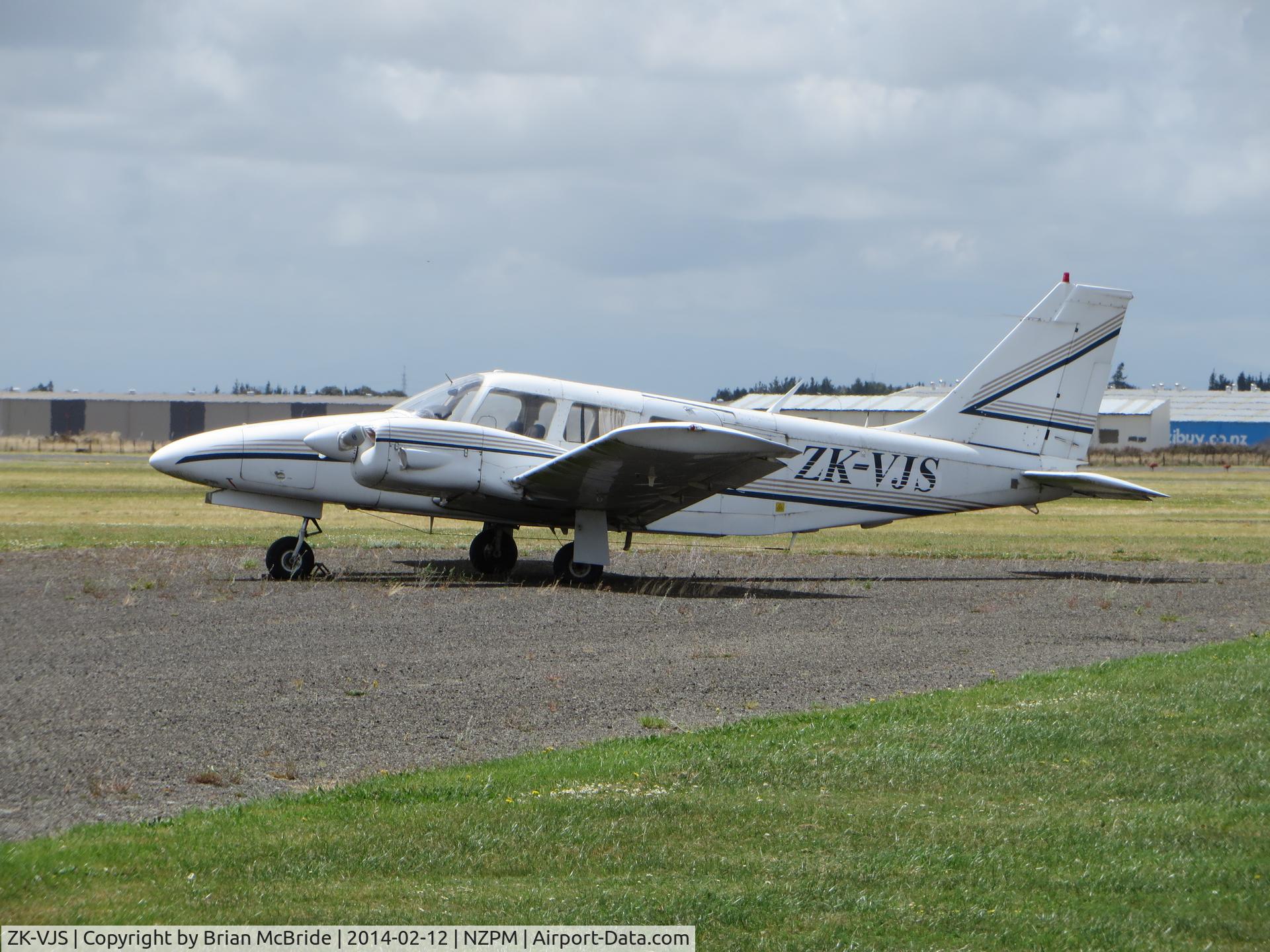 ZK-VJS, Piper PA-34-200 C/N 34-7450082, Wings Flight Training Ltd. Piper PA-34-200 Seneca. ZK-VJS cn 34-7450082. Palmerston North (PMR NZPM). Image © Brian McBride. 12 February 2014
