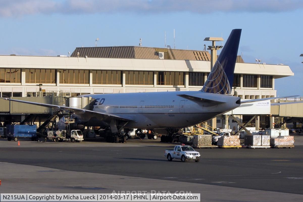 N215UA, 2000 Boeing 777-222 C/N 30221, At Honolulu