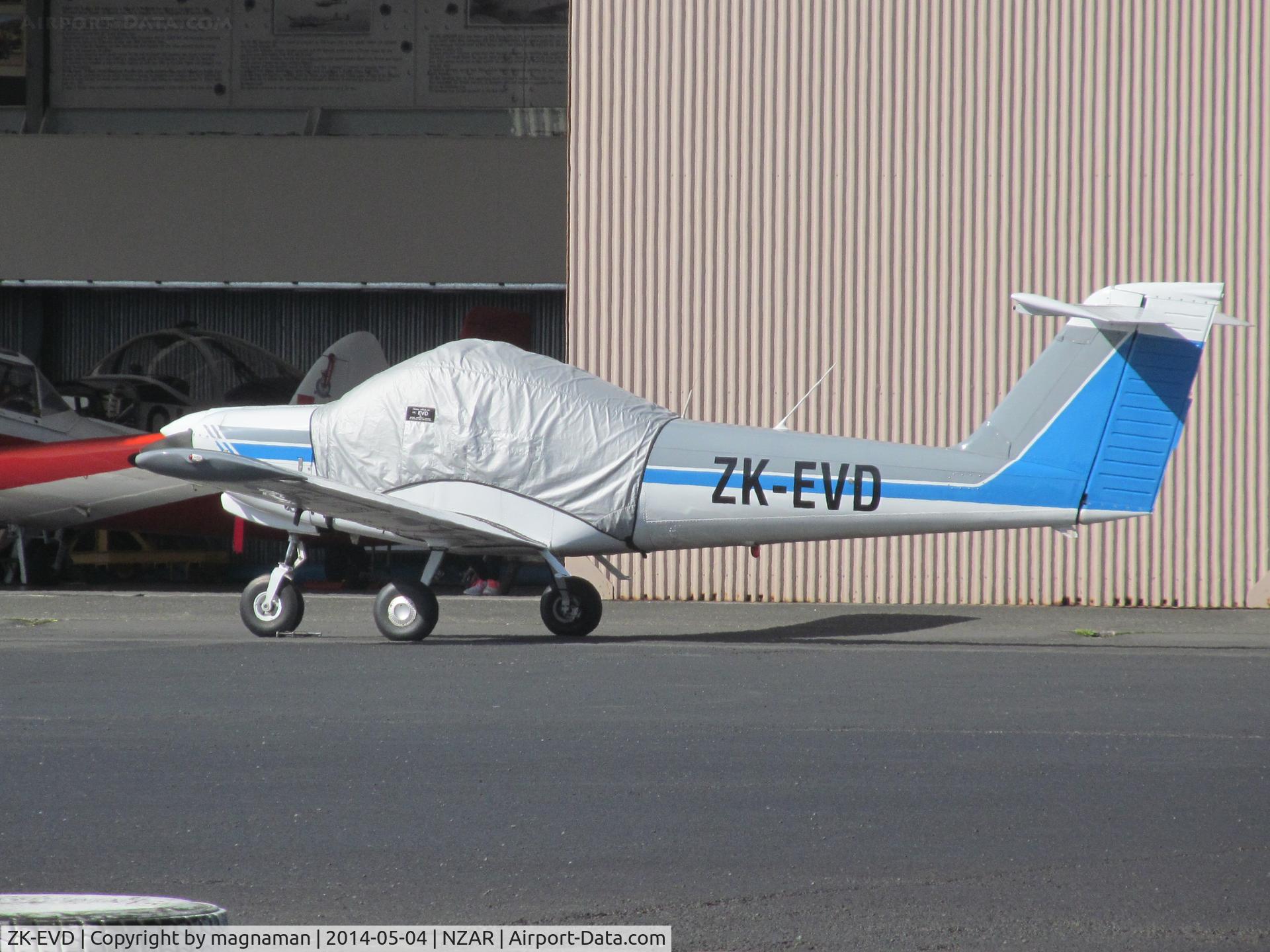 ZK-EVD, Piper PA-38-112 Tomahawk C/N 38-82A0070, Number two - the third is ZK-EVL (after EVG)