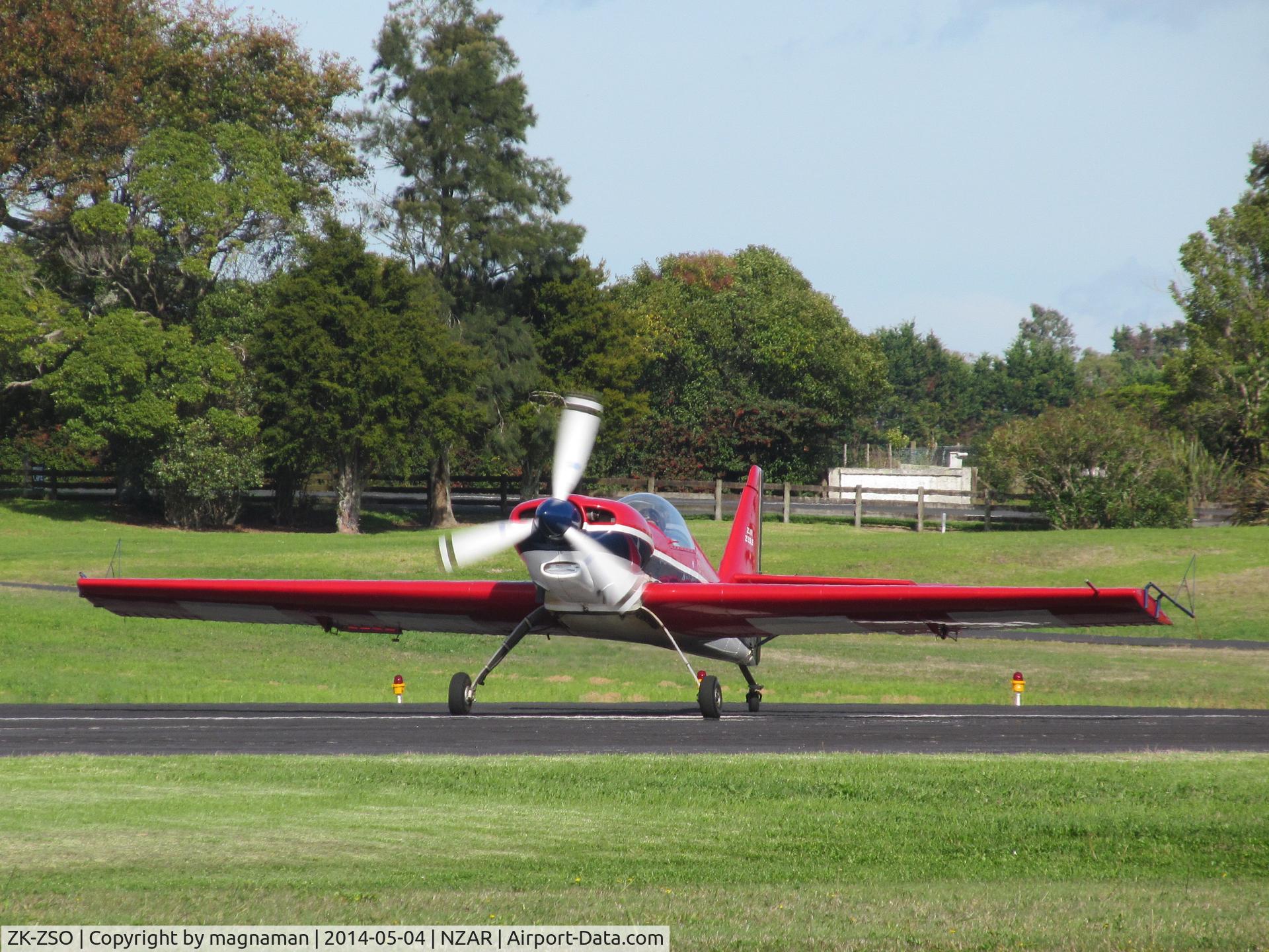 ZK-ZSO, 1992 Zlin Z-50LS C/N 0070, Winding up the elastic band at end of runway.