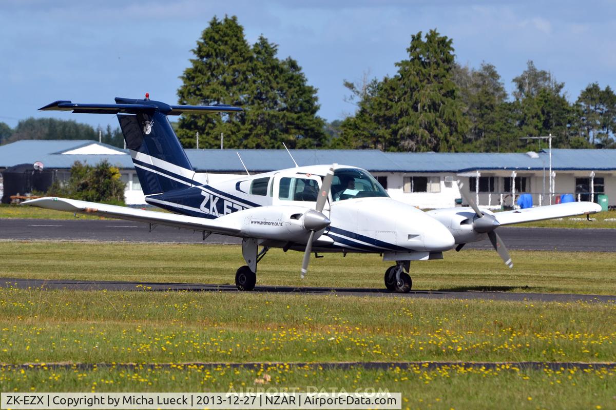 ZK-EZX, Beech 76 Duchess C/N ME-339, At Ardmore