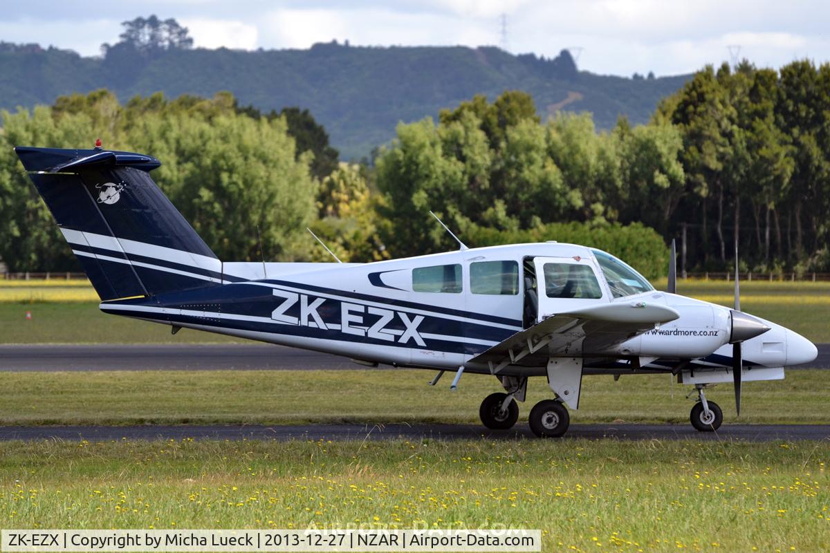 ZK-EZX, Beech 76 Duchess C/N ME-339, At Ardmore