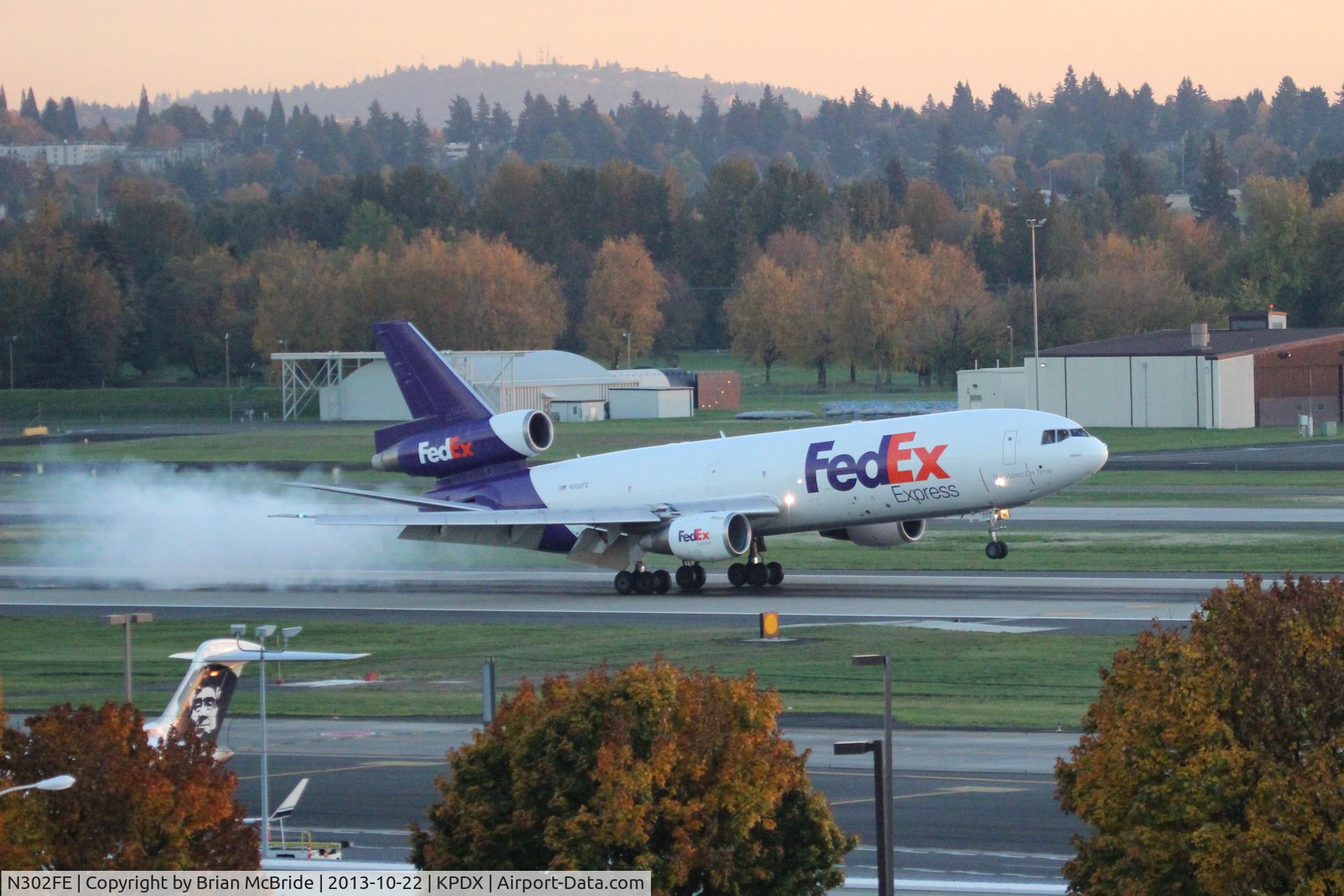 N302FE, 1973 McDonnell Douglas MD-10-30F C/N 46801, FedEx Express. DC-10-30F. N302FE cn 46801 103. Portland - International (PDX KPDX). Image © Brian McBride. 22 October 2013
