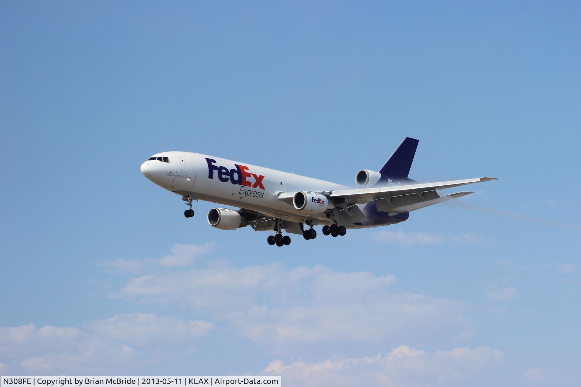 N308FE, 1986 McDonnell Douglas MD-10-30F C/N 48297, FedEx Express. MD-10-30F. N308FE cn 48297 41. Los Angeles - International (LAX KLAX). Image © Brian McBride. 11 May 2013