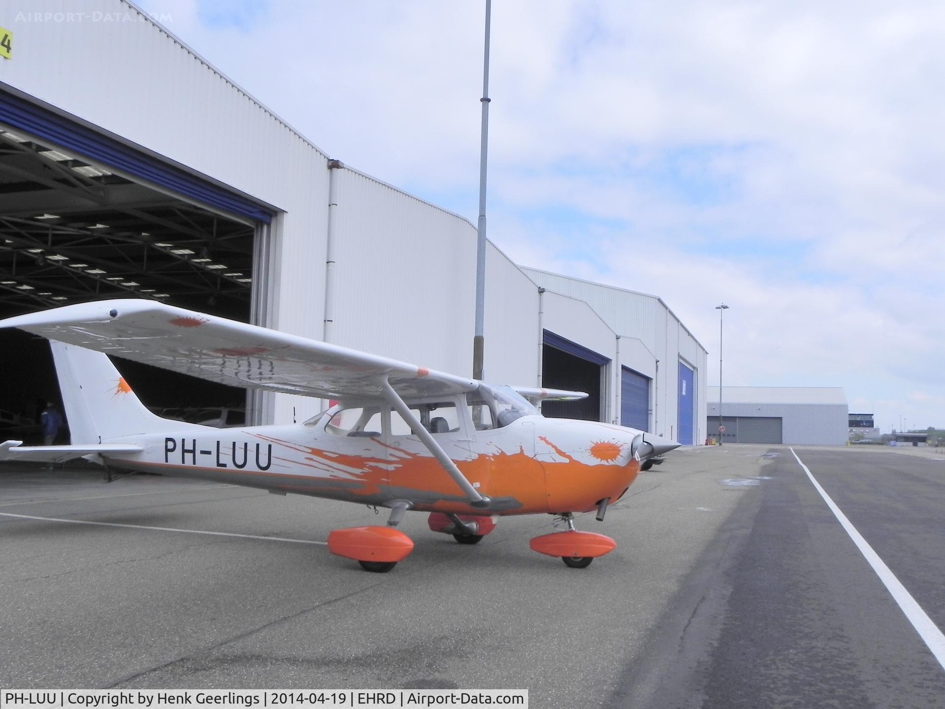 PH-LUU, 1972 Reims F172L Skyhawk C/N 0861, Rotterdam The Hague Airport
