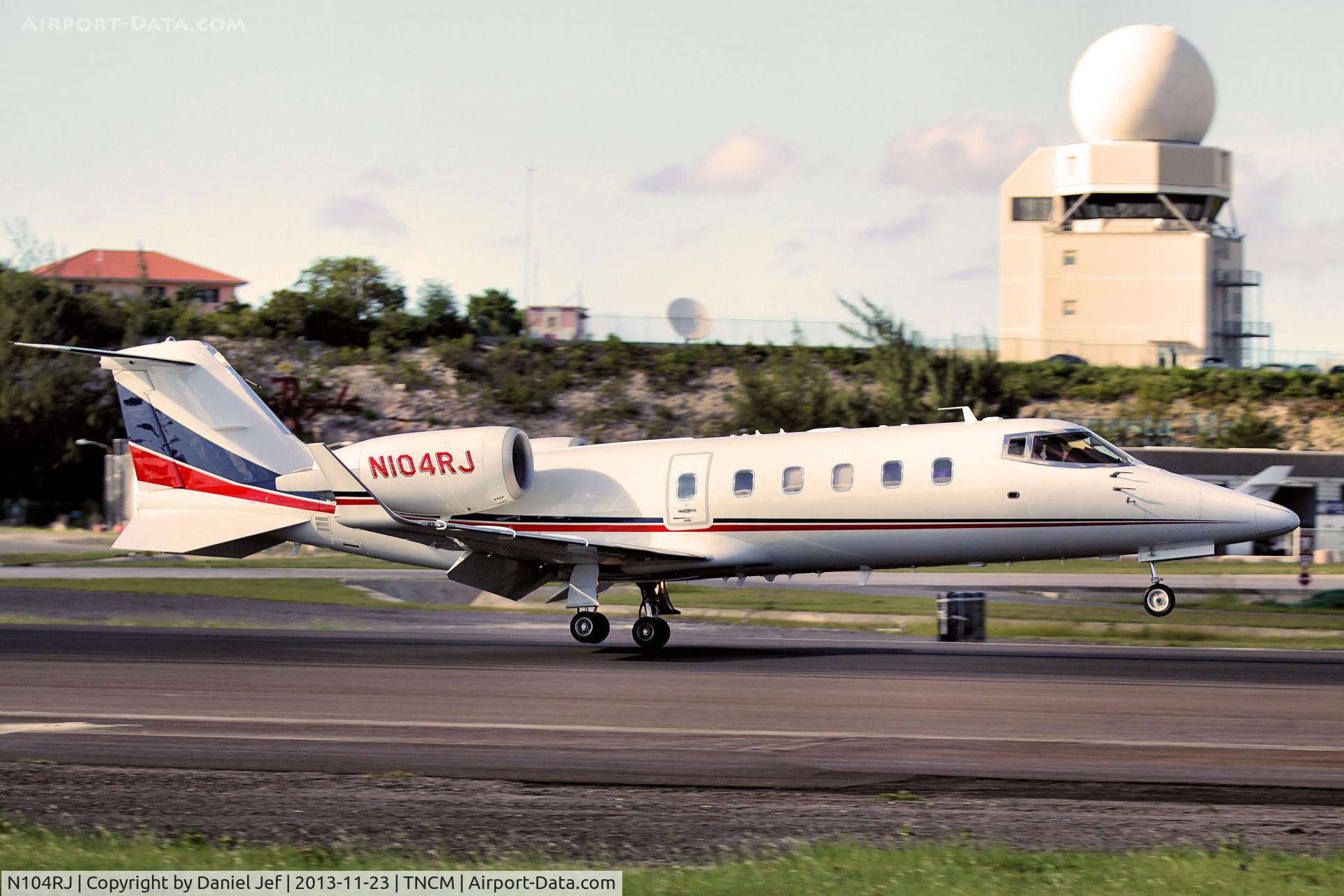 N104RJ, 2012 Learjet 60 C/N 422, N104RJ