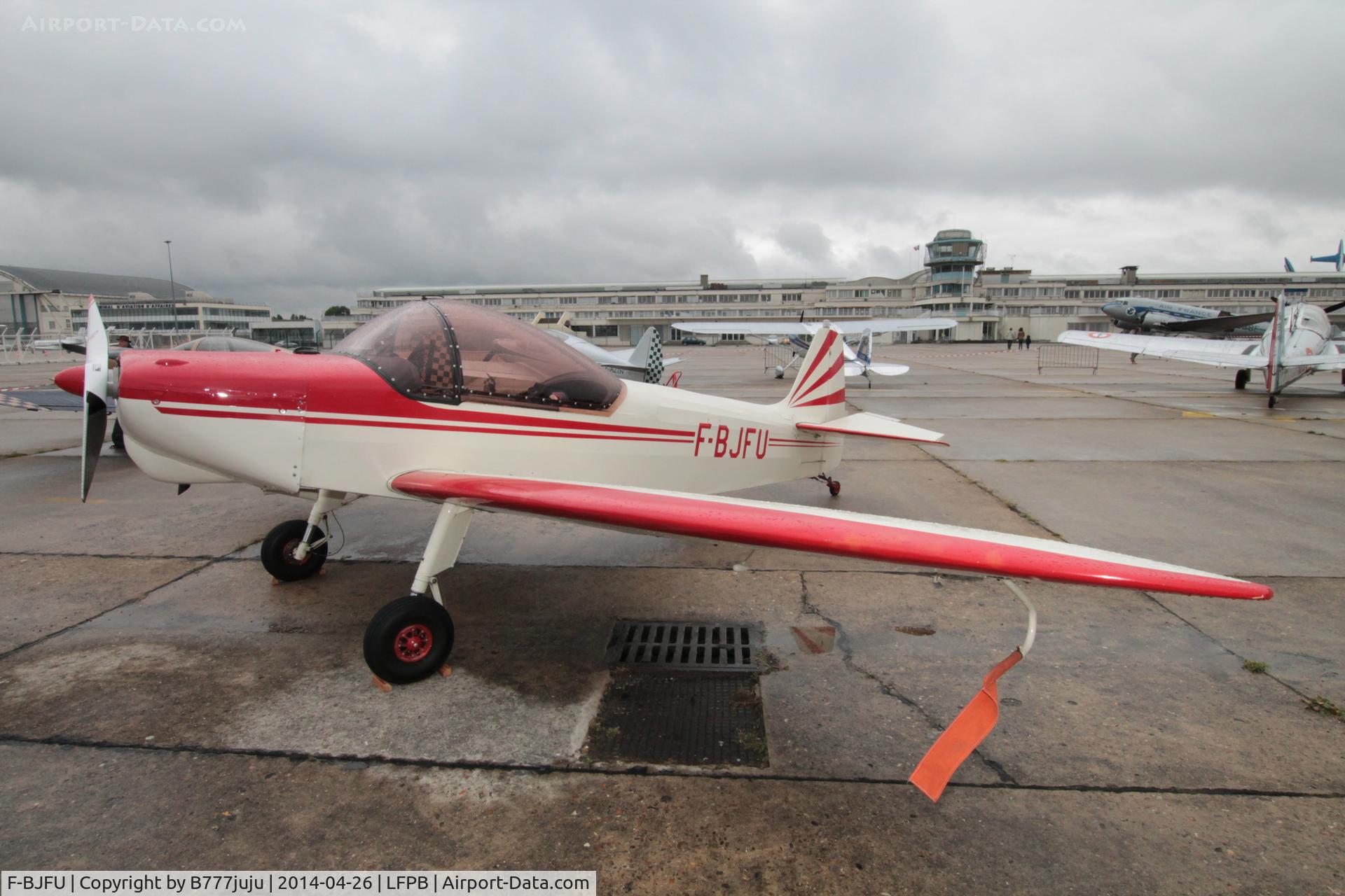 F-BJFU, 1960 Scintex CP-301C-1 Emeraude C/N 554, at Le Bourget