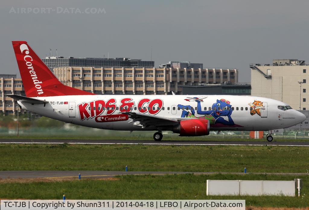 TC-TJB, 1997 Boeing 737-3Q8 C/N 27633/2878, Taxiing holding point rwy 32R for departure - Kids & Co c/s (right side)