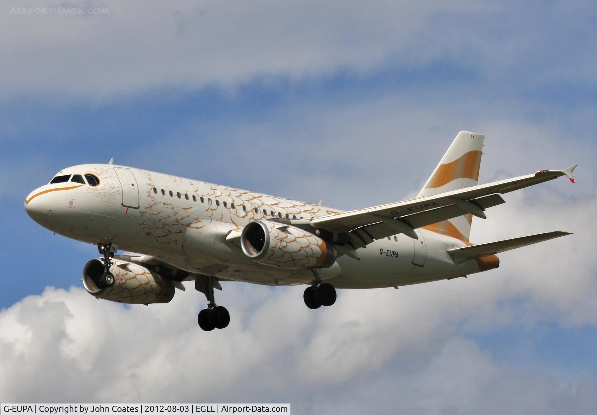 G-EUPA, 1999 Airbus A319-131 C/N 1082, Approach 27L