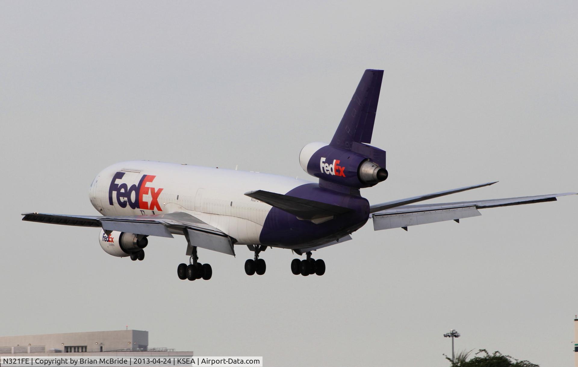 N321FE, 1980 McDonnell Douglas DC-10-30F C/N 47836, FedEx Express. MD-10-30F. N321FE cn 47836 330. Seattle Tacoma - International (SEA KSEA). Image © Brian McBride. 24 April 2013