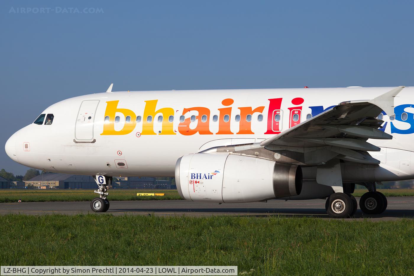 LZ-BHG, 2006 Airbus A320-232 C/N 2844, LZ-BHG @ Linz Airport